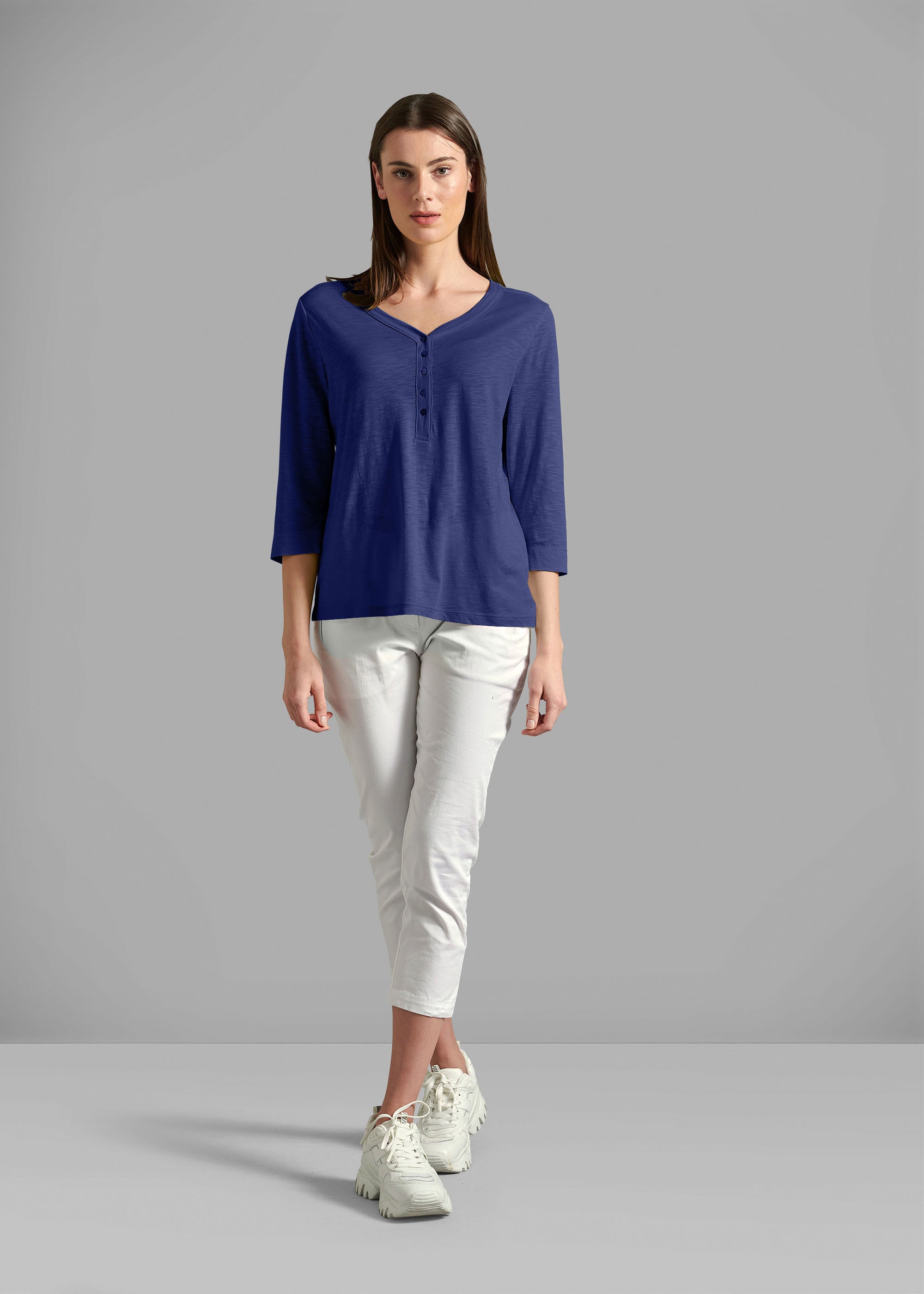 T-Shirt Modell "Lisa"