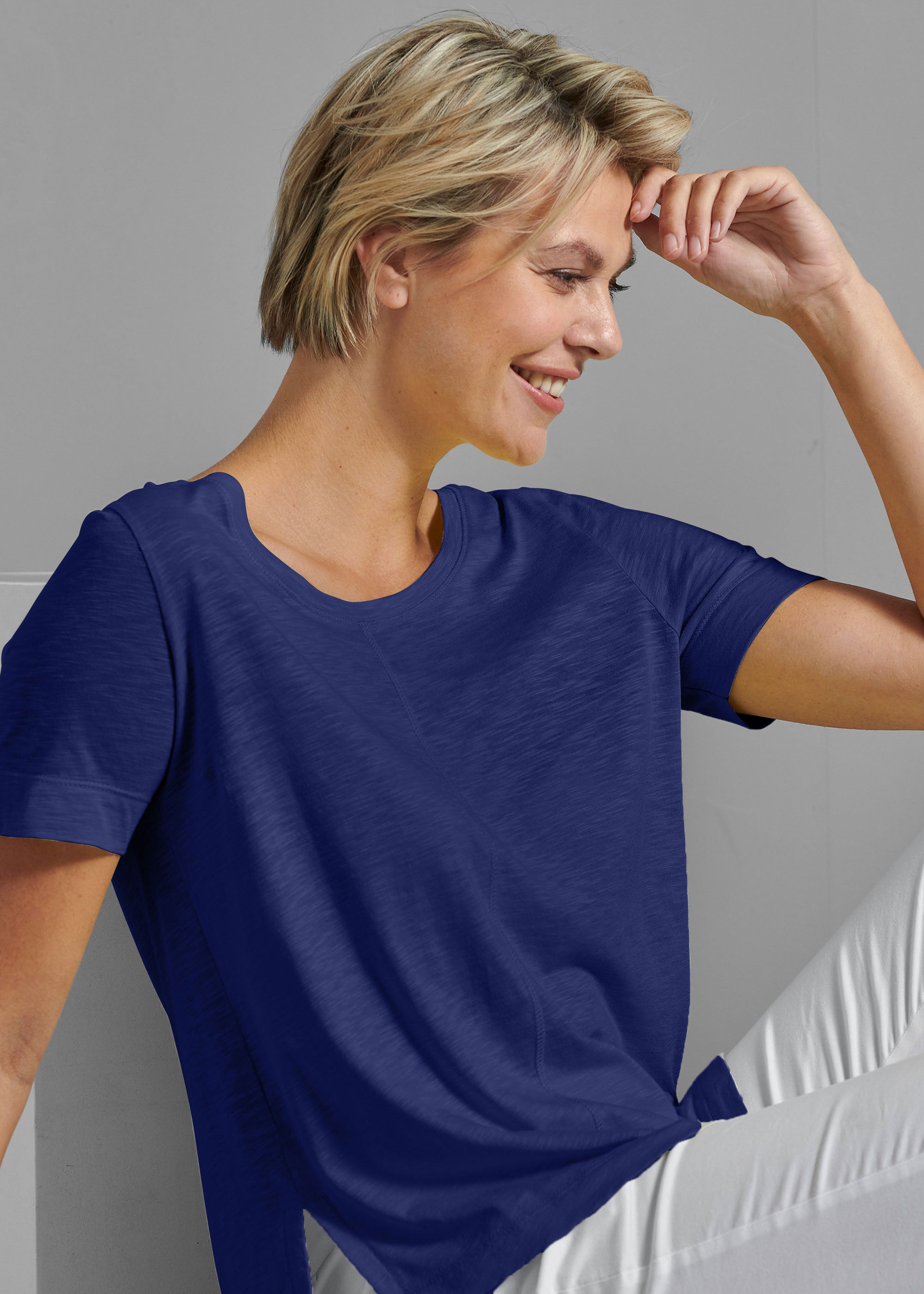 T-Shirt Modell "Luna"