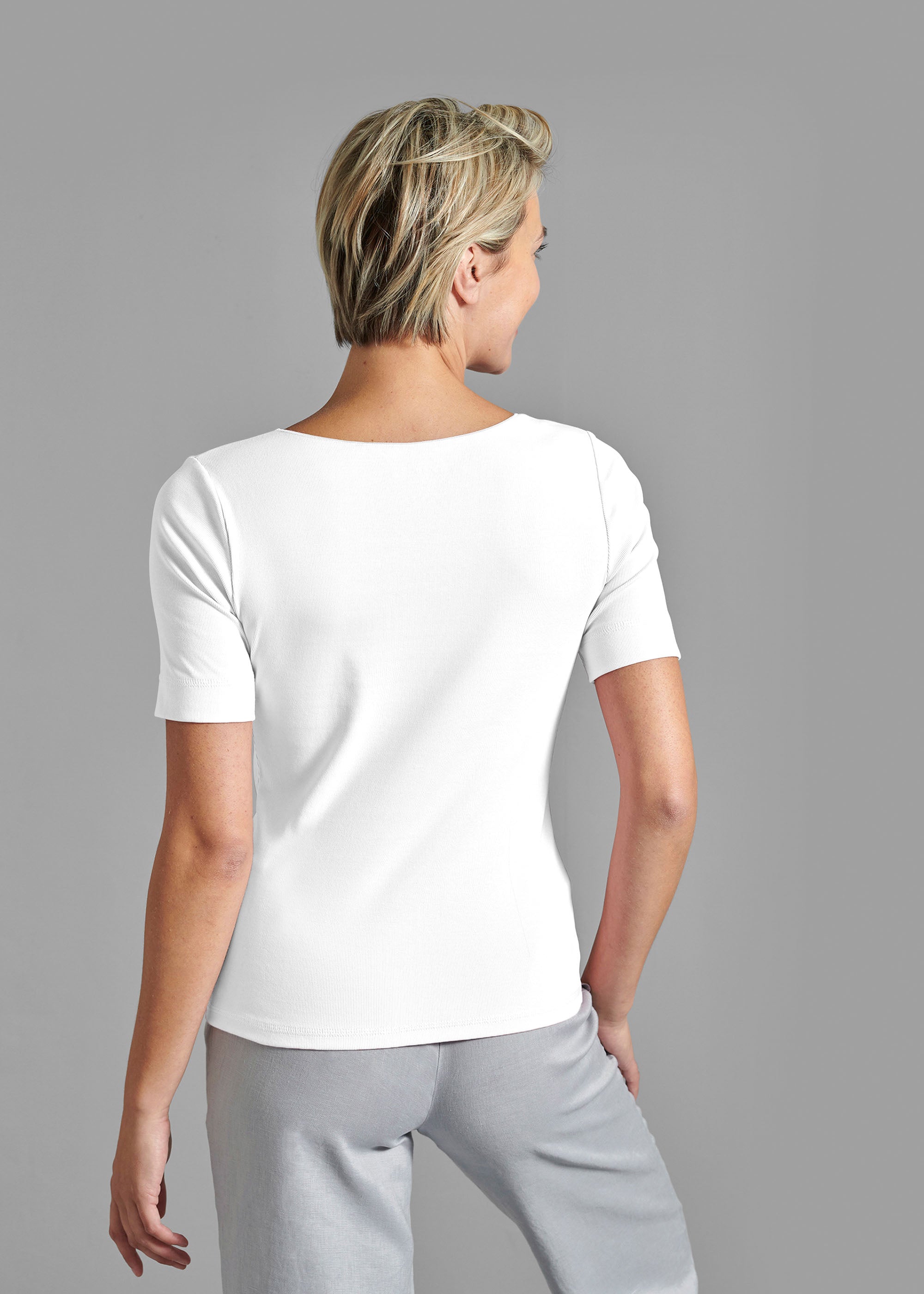 T-Shirt Modell "Eva"