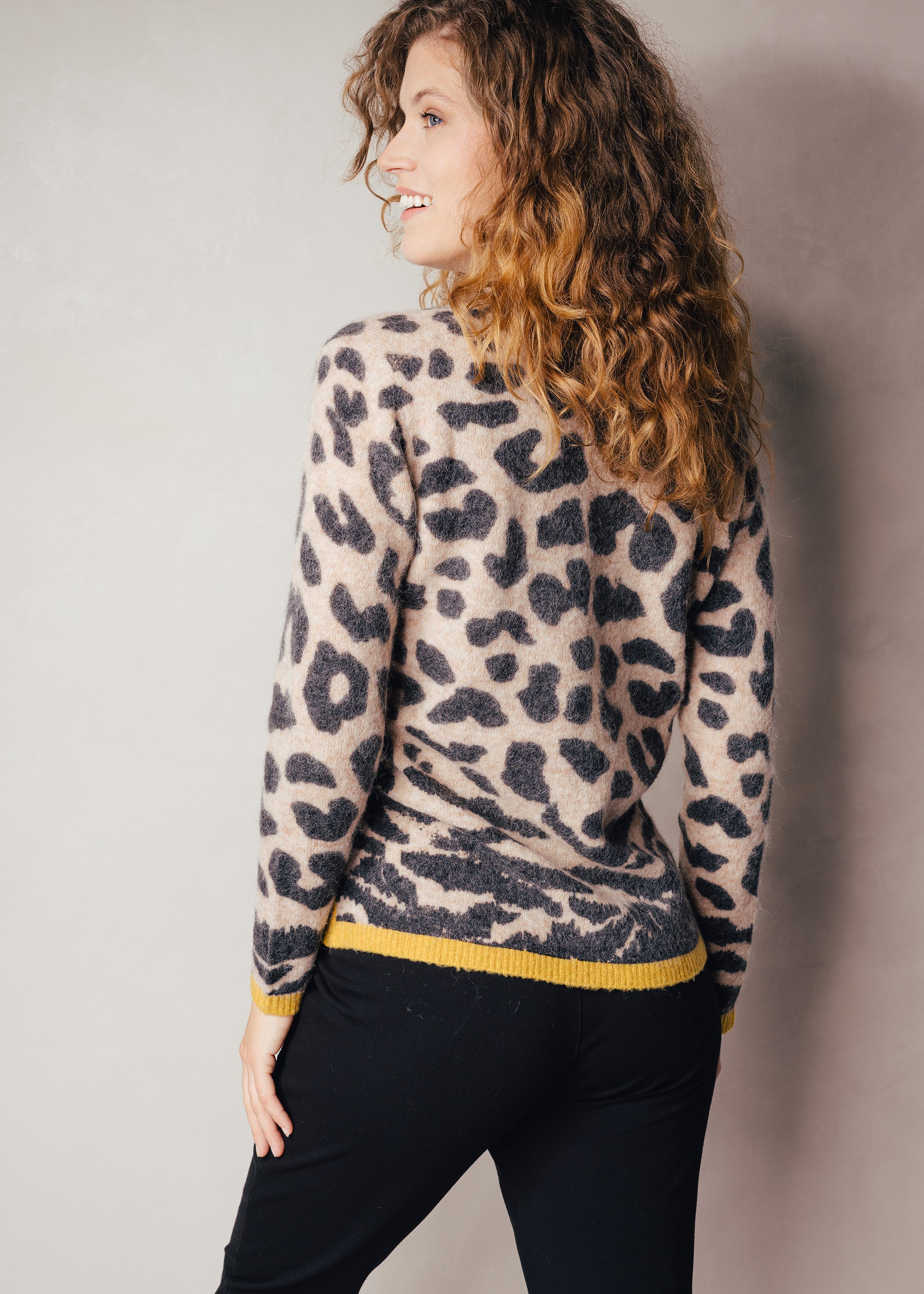 Pullover mit Animal-Print aus Alpaka-Mix