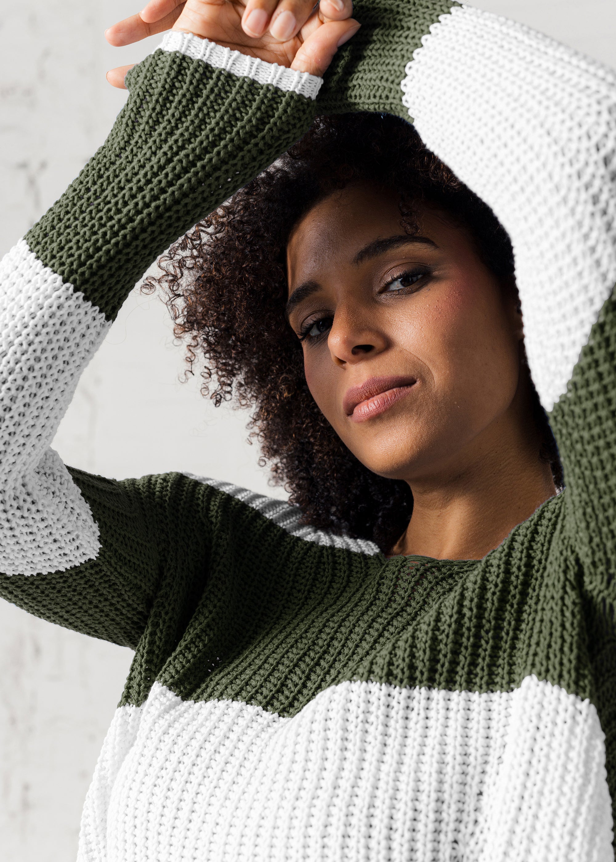 Blockstreifen-Pullover aus Baumwolle- Leinen- Mix
