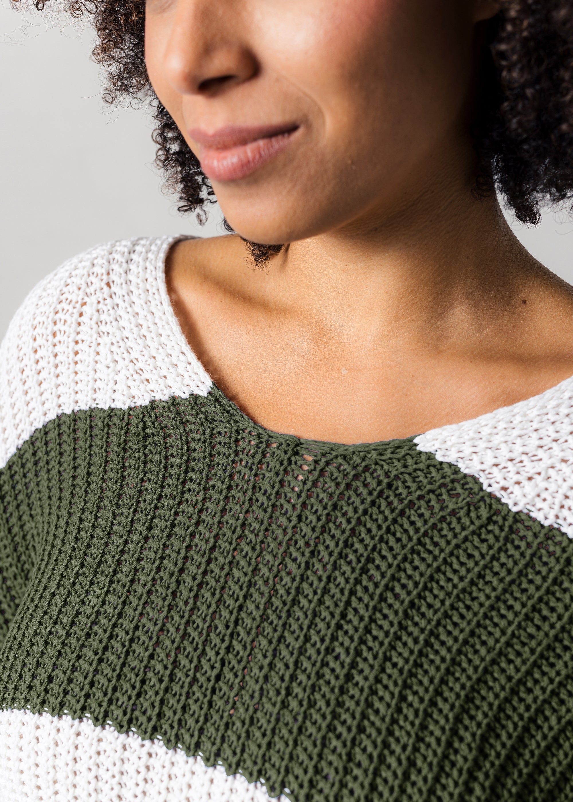 Blockstreifen-Pullover aus Baumwolle- Leinen- Mix