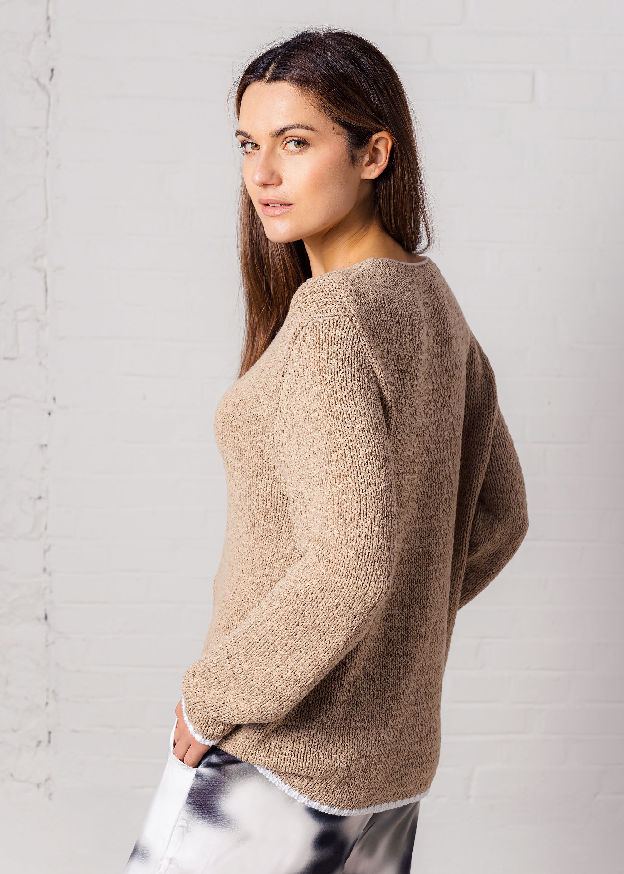 Pullover mit V-Ausschnitt aus Baumwoll- Mix