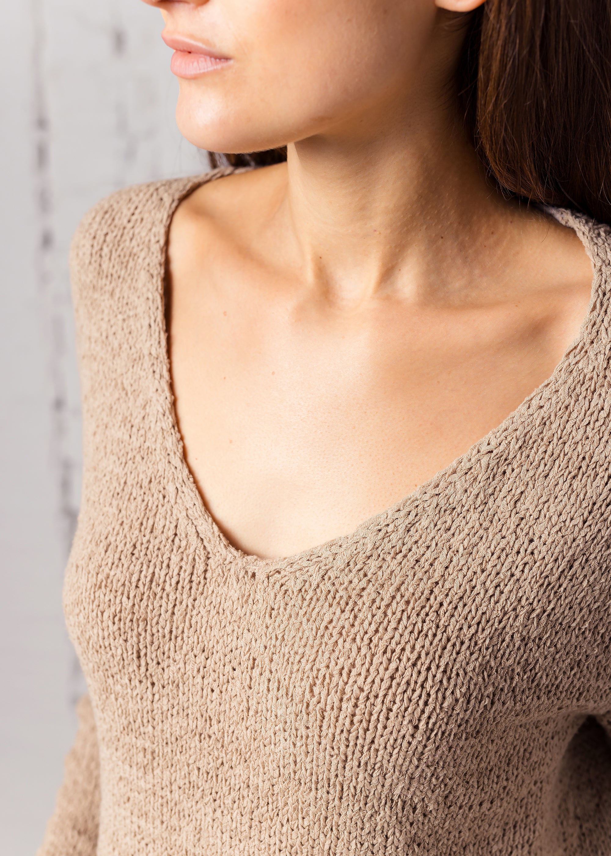 Pullover mit V-Ausschnitt aus Baumwoll- Mix