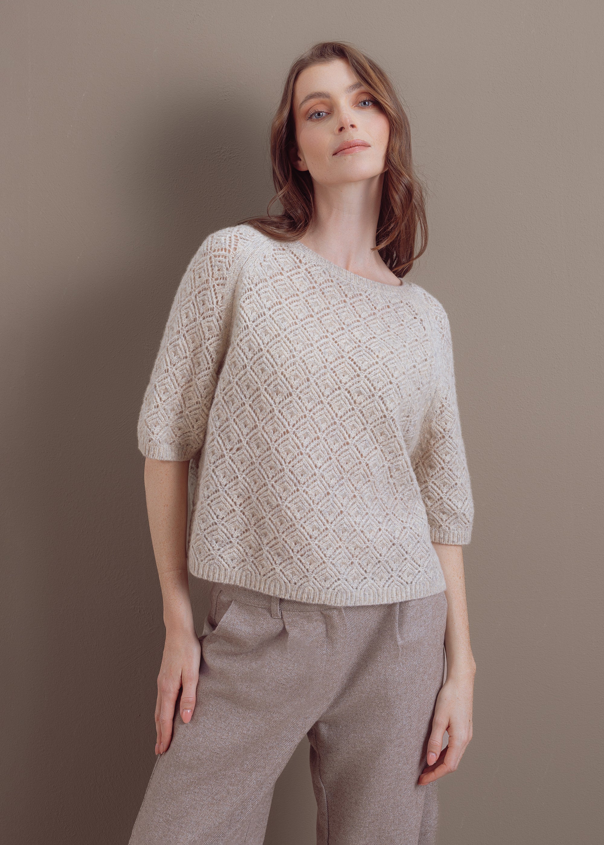 Kurzärmeliger Pullover aus Wolle-Baumwolle-Mix