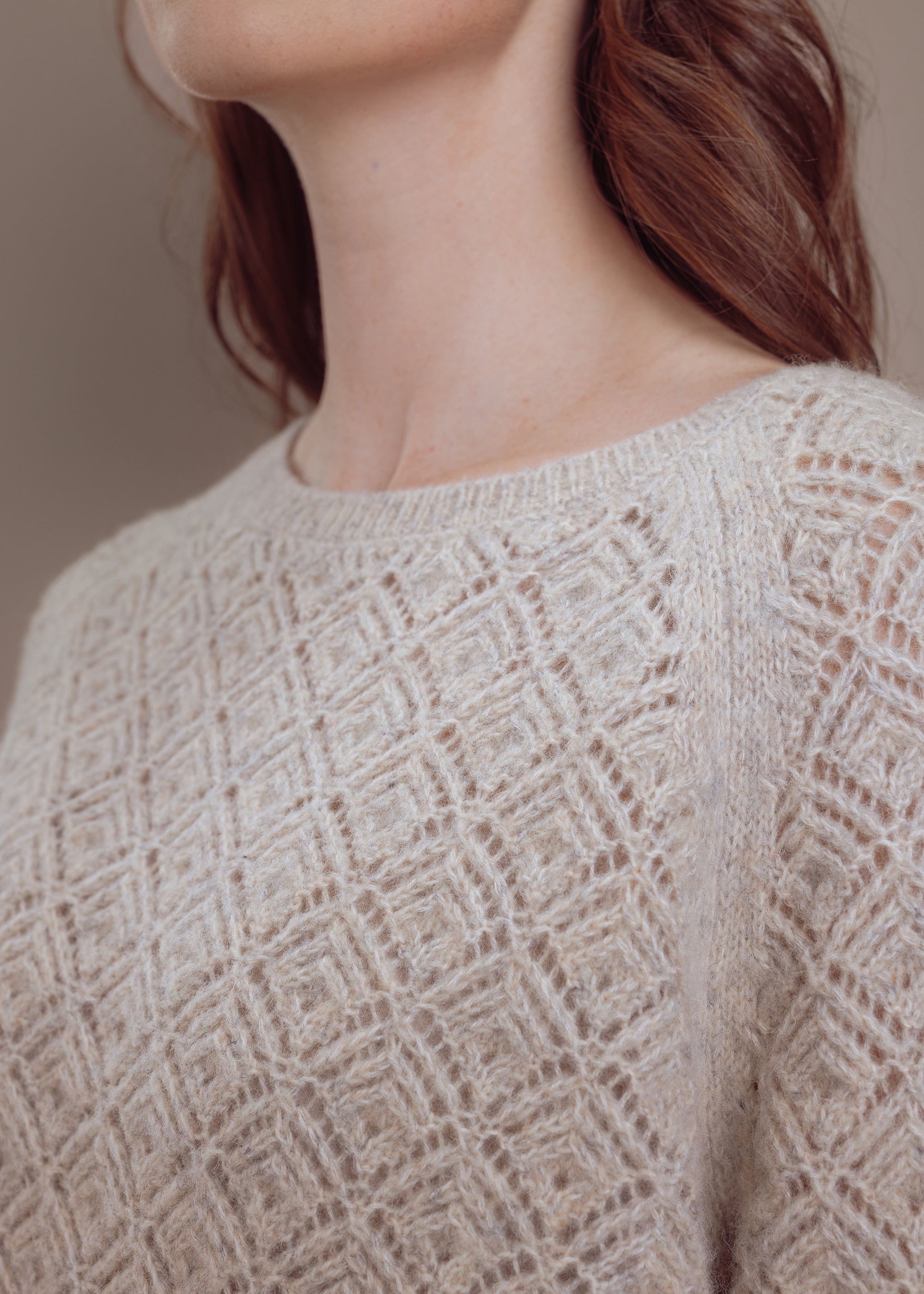 Kurzärmeliger Pullover aus Wolle-Baumwolle-Mix