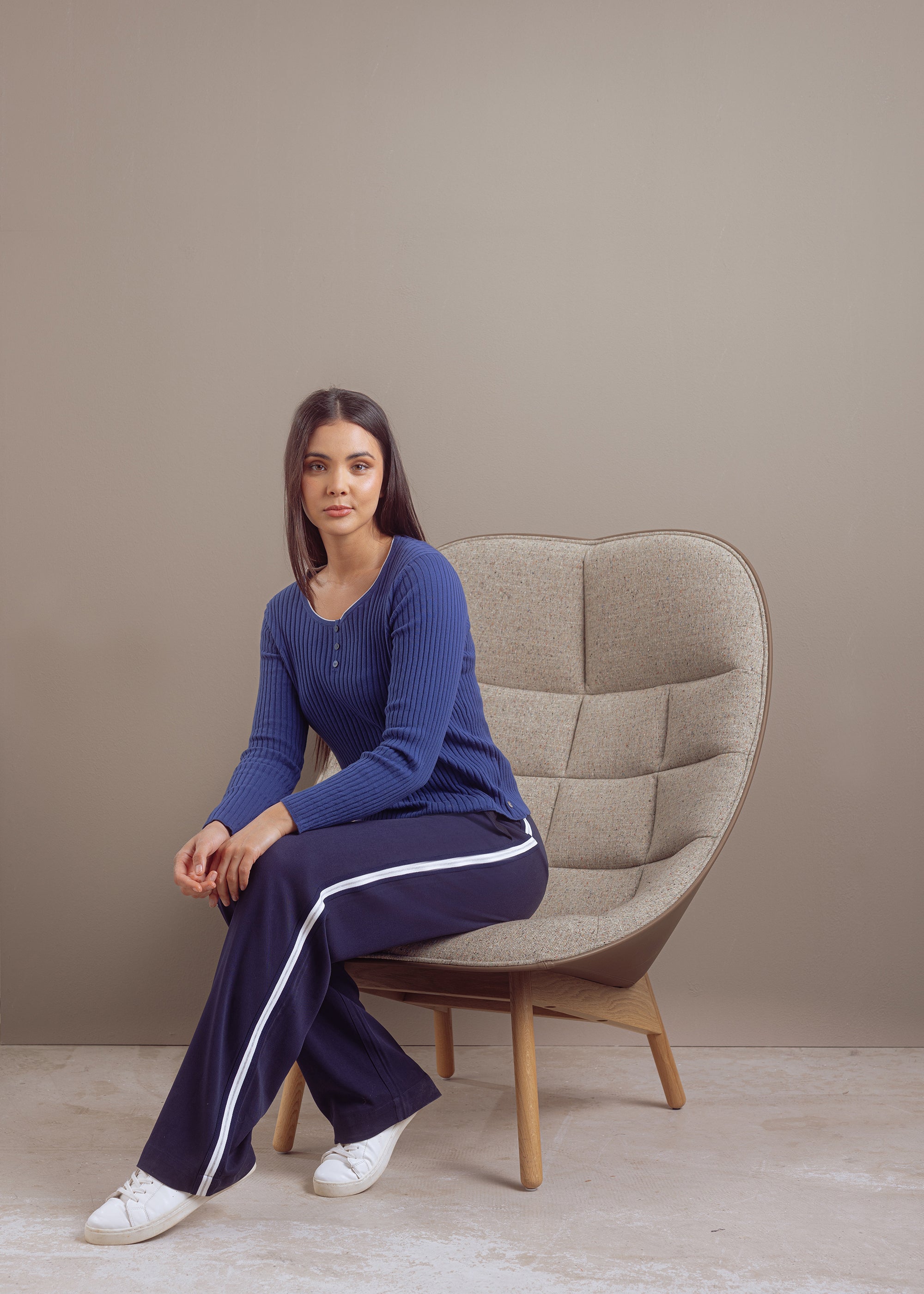 Rippstrickpullover mit Knopfleiste aus organic cotton