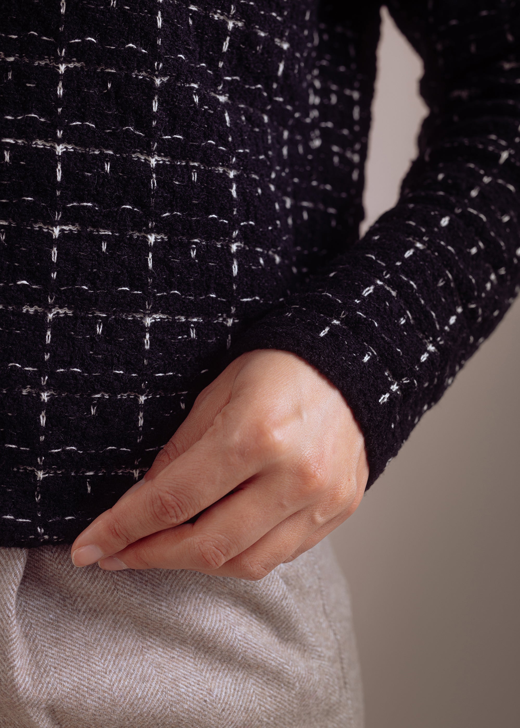 Pullover in Bouclé-Optik aus Woll-Baumwoll-Kaschmir-Mix
