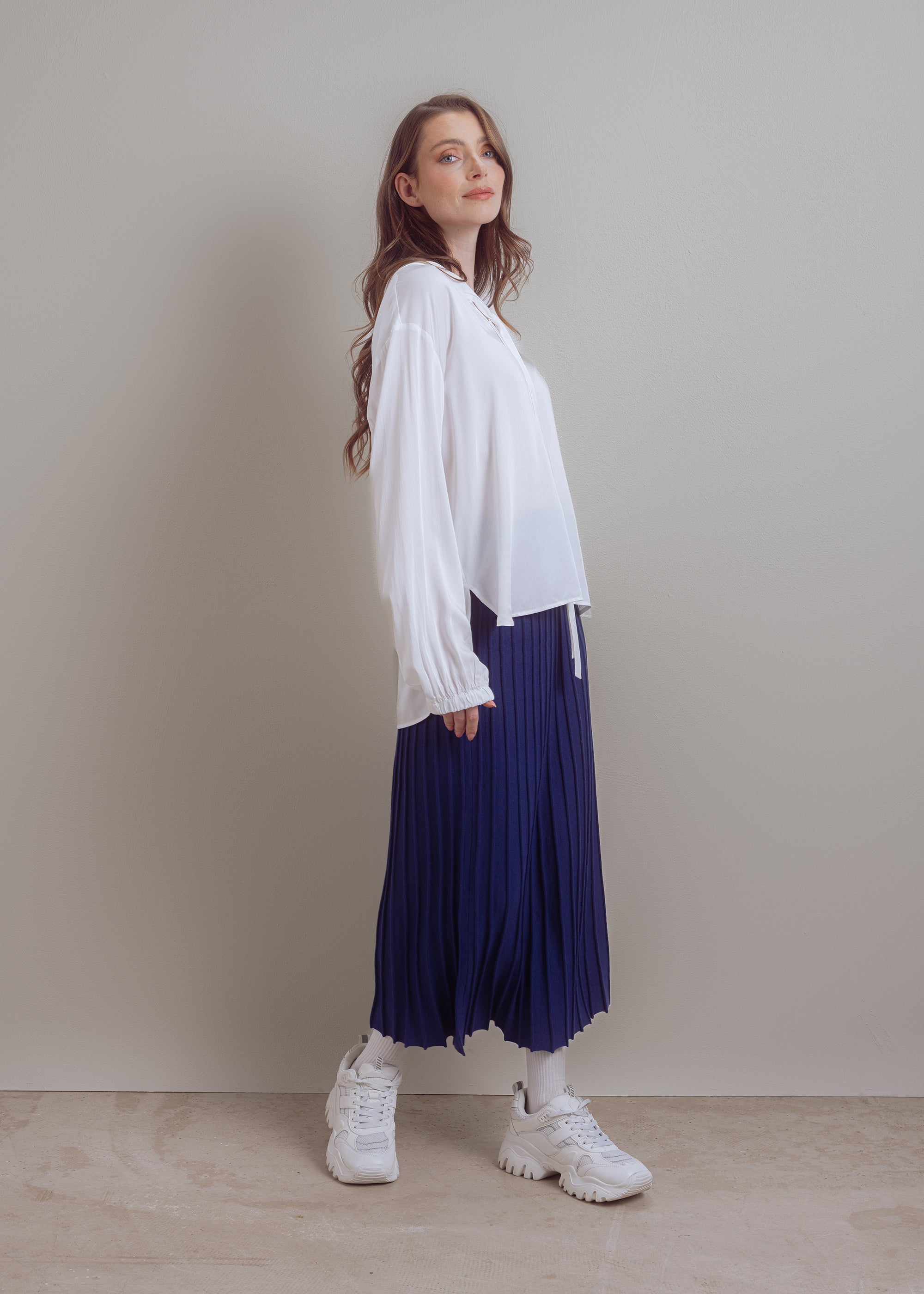 Viskosebluse mit Bindedetail