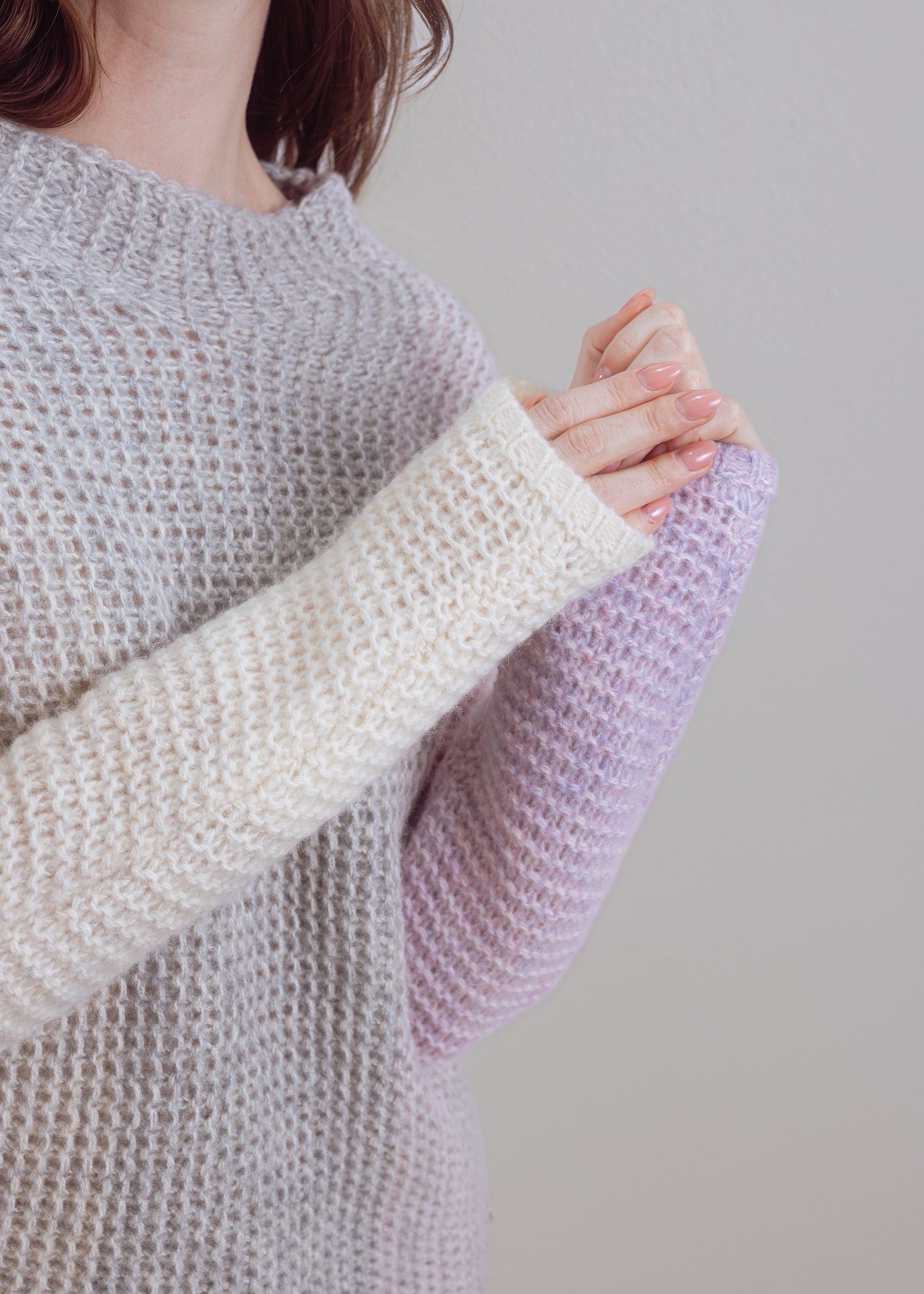 Stand-up collar sweater with color gradient made of wool-cotton mix