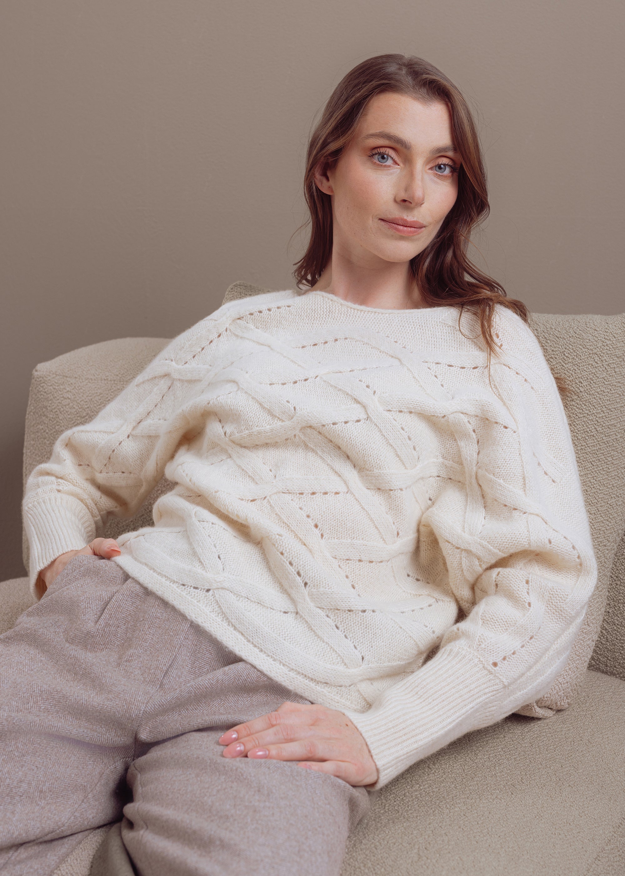 Ajour sweater with knitted pattern made of wool-cotton mix
