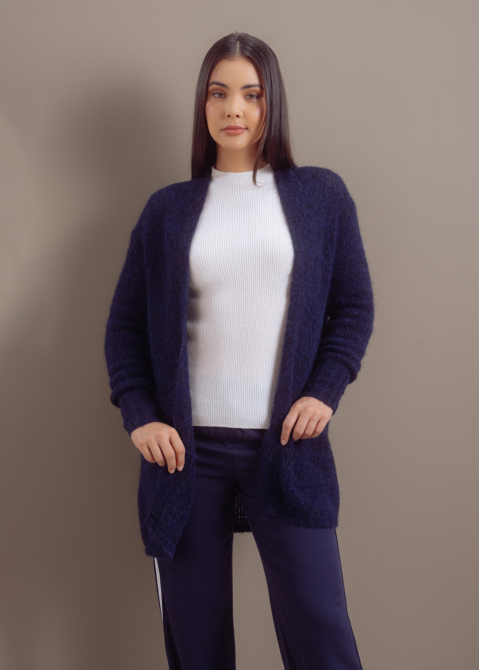 Strickjacke aus Alpaka-Mix mit aufgesetzten Taschen