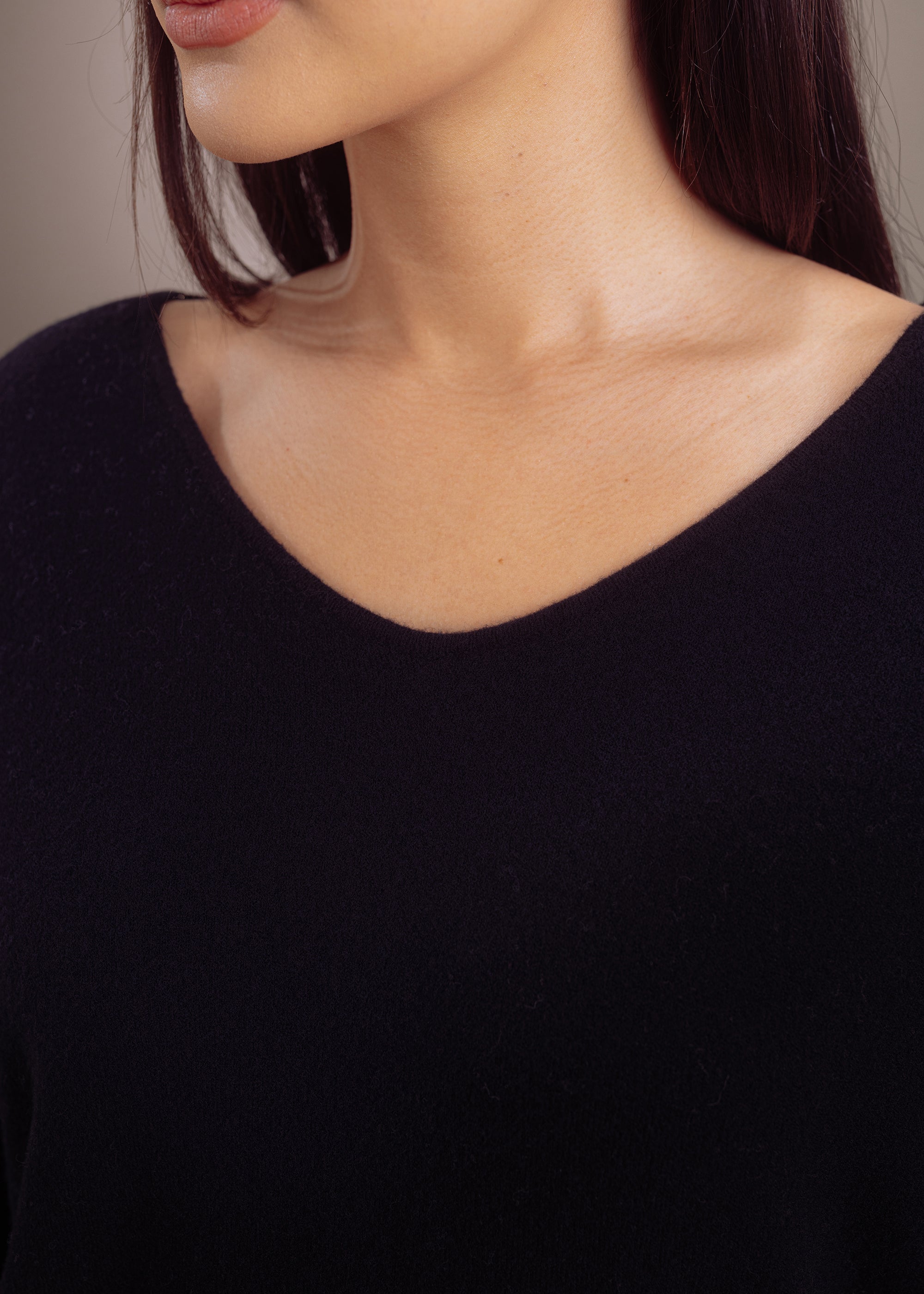 Feinstrickpullover mit V-Ausschnitt aus Merino-Mix