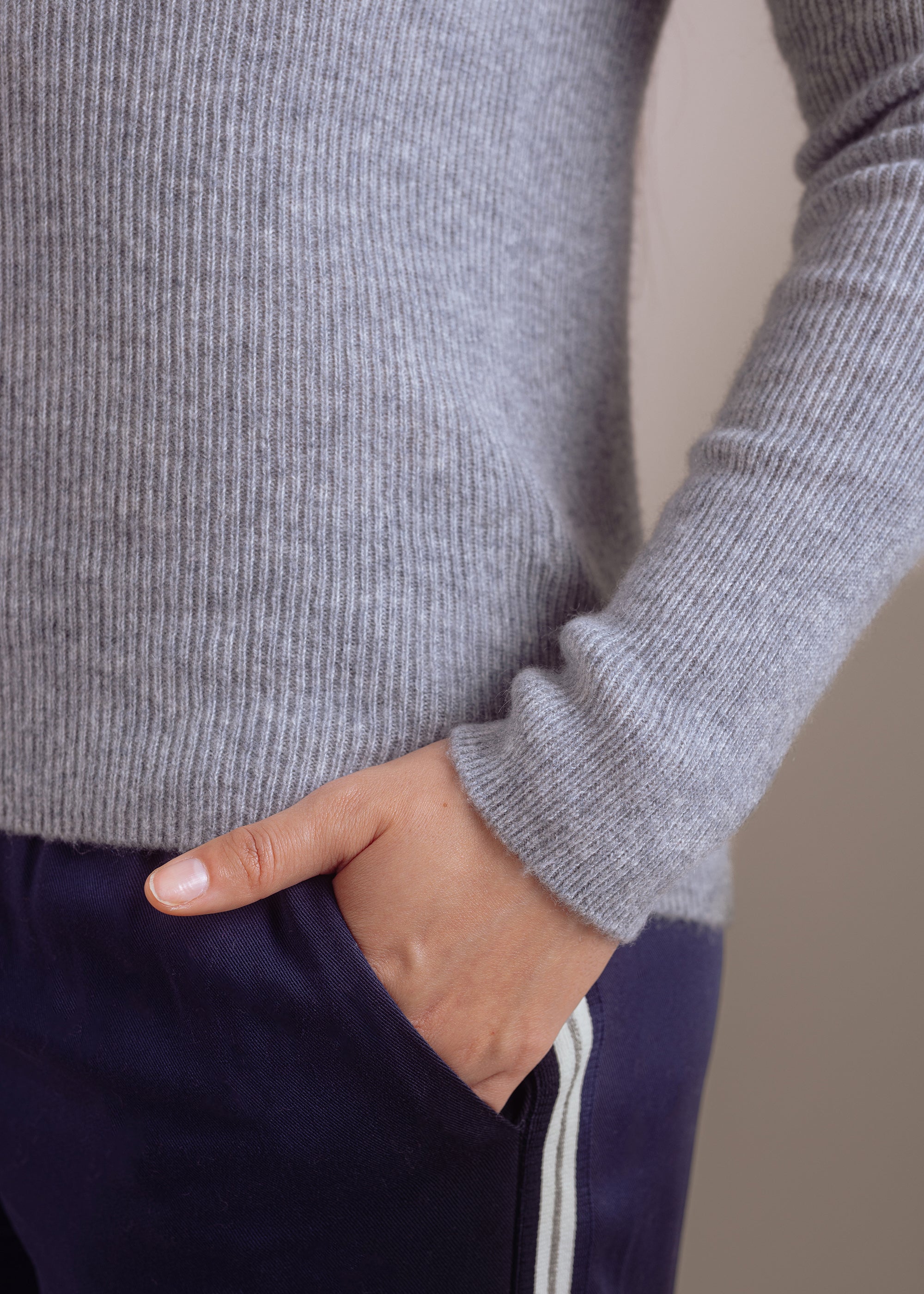Kaschmirpullover mit Rundhalsausschnitt