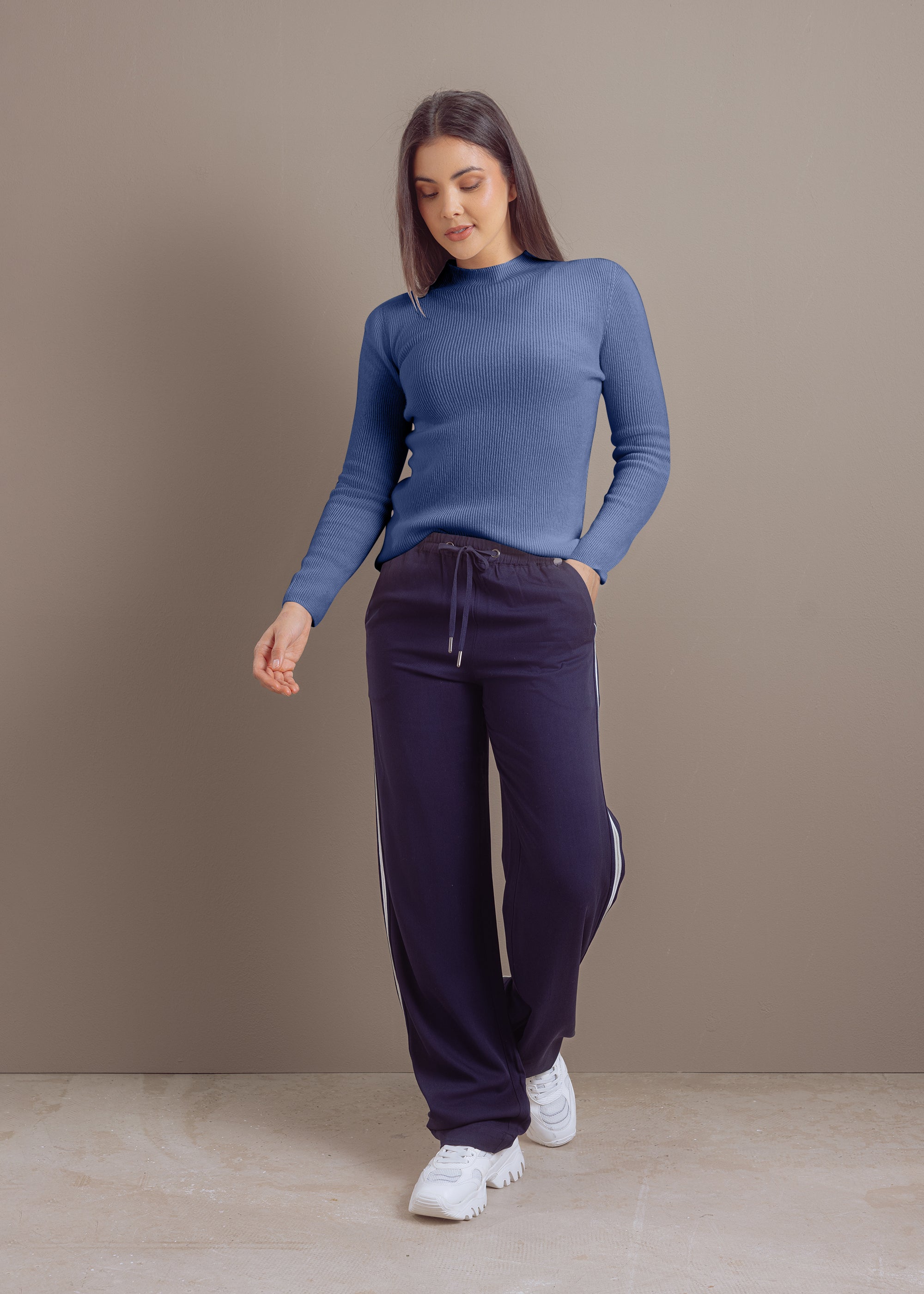Kaschmirpullover mit Stehkragen