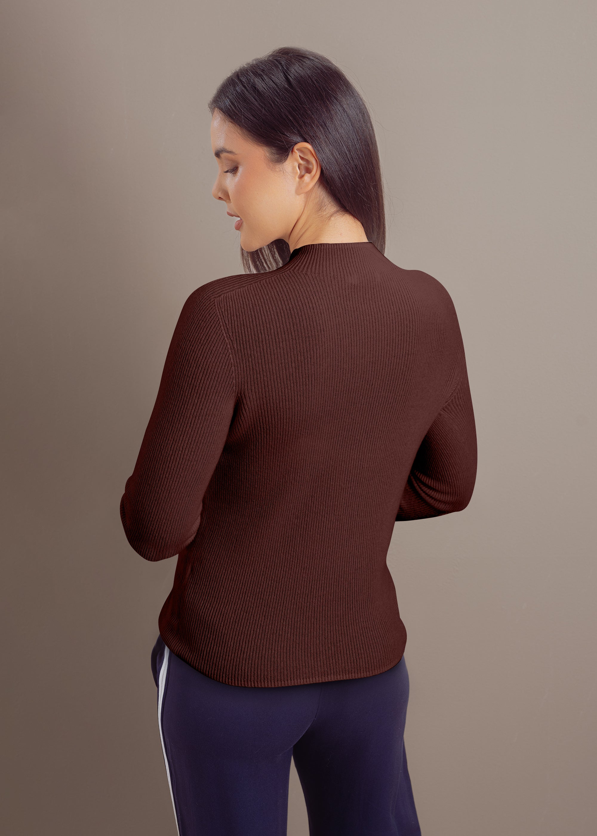 Kaschmirpullover mit Stehkragen