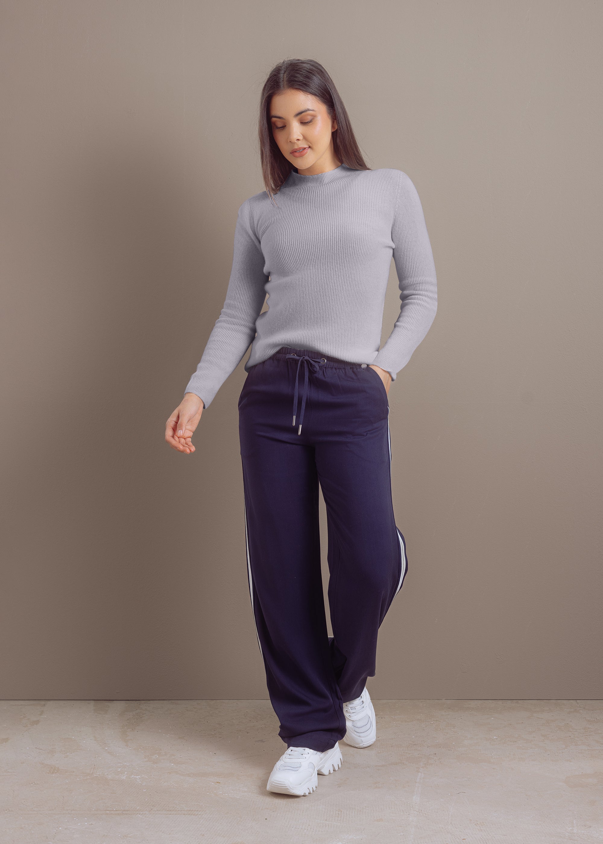 Kaschmirpullover mit Stehkragen