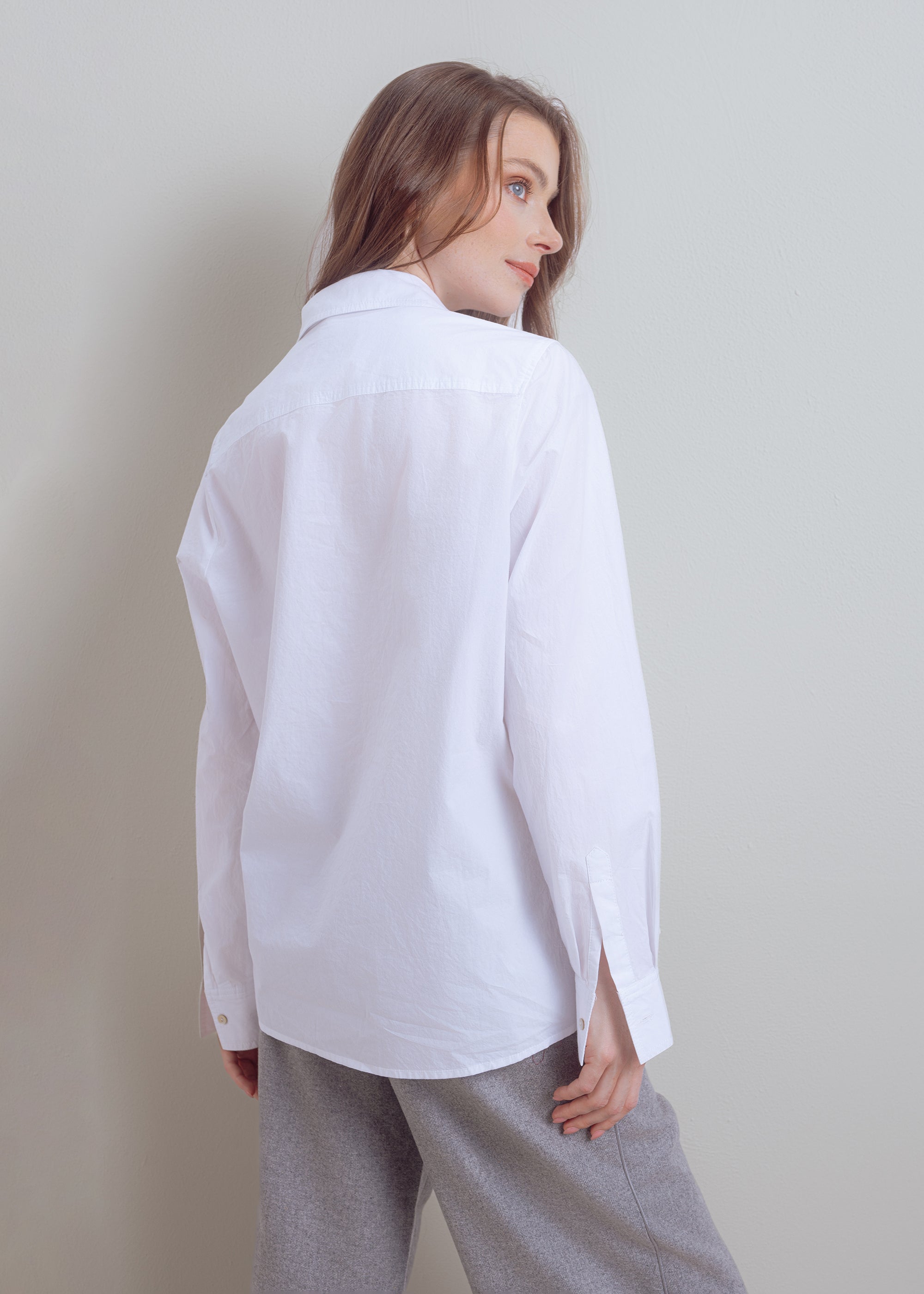 Baumwoll-Hemdbluse mit Brusttasche
