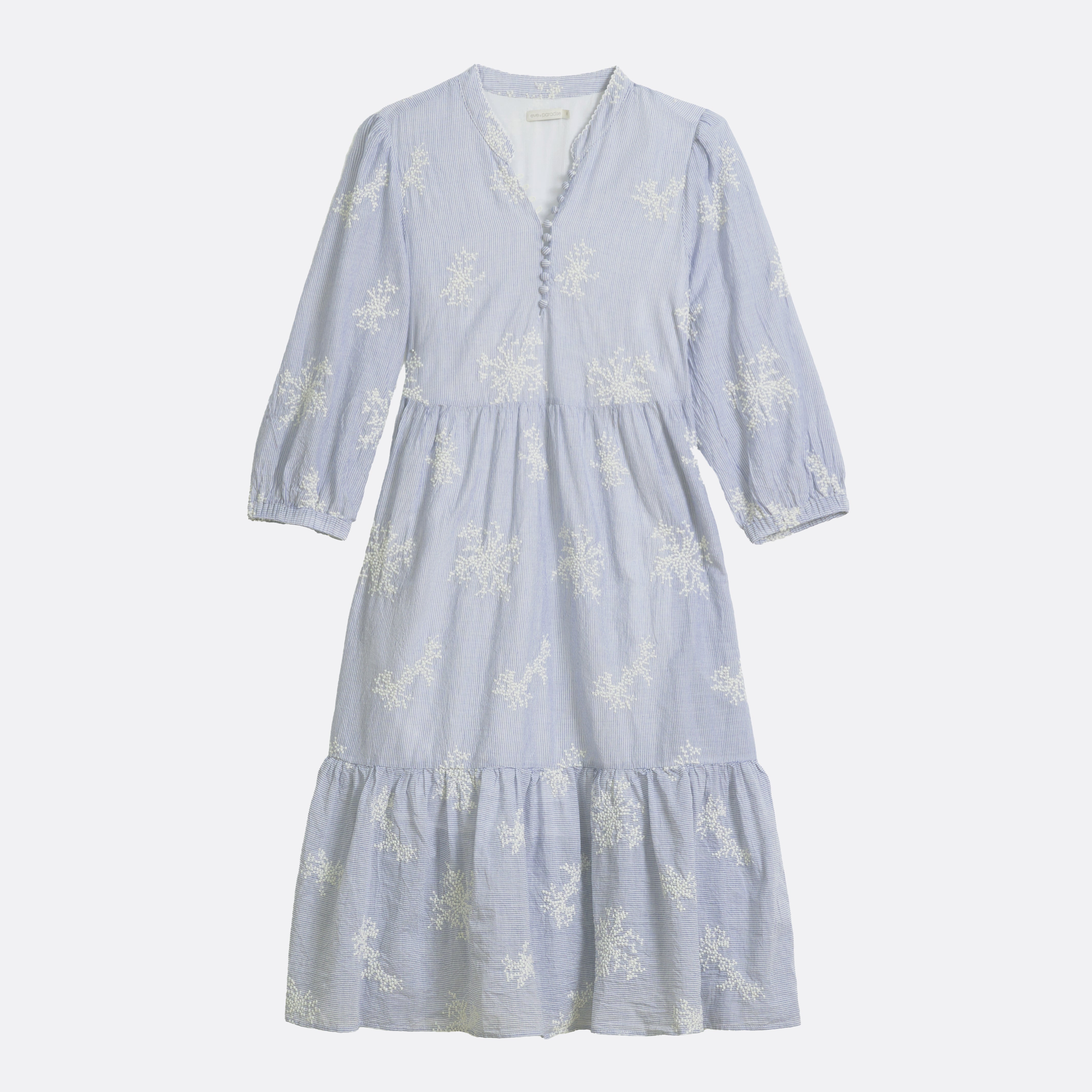 Kleid mit Stickerei und Stufenrock