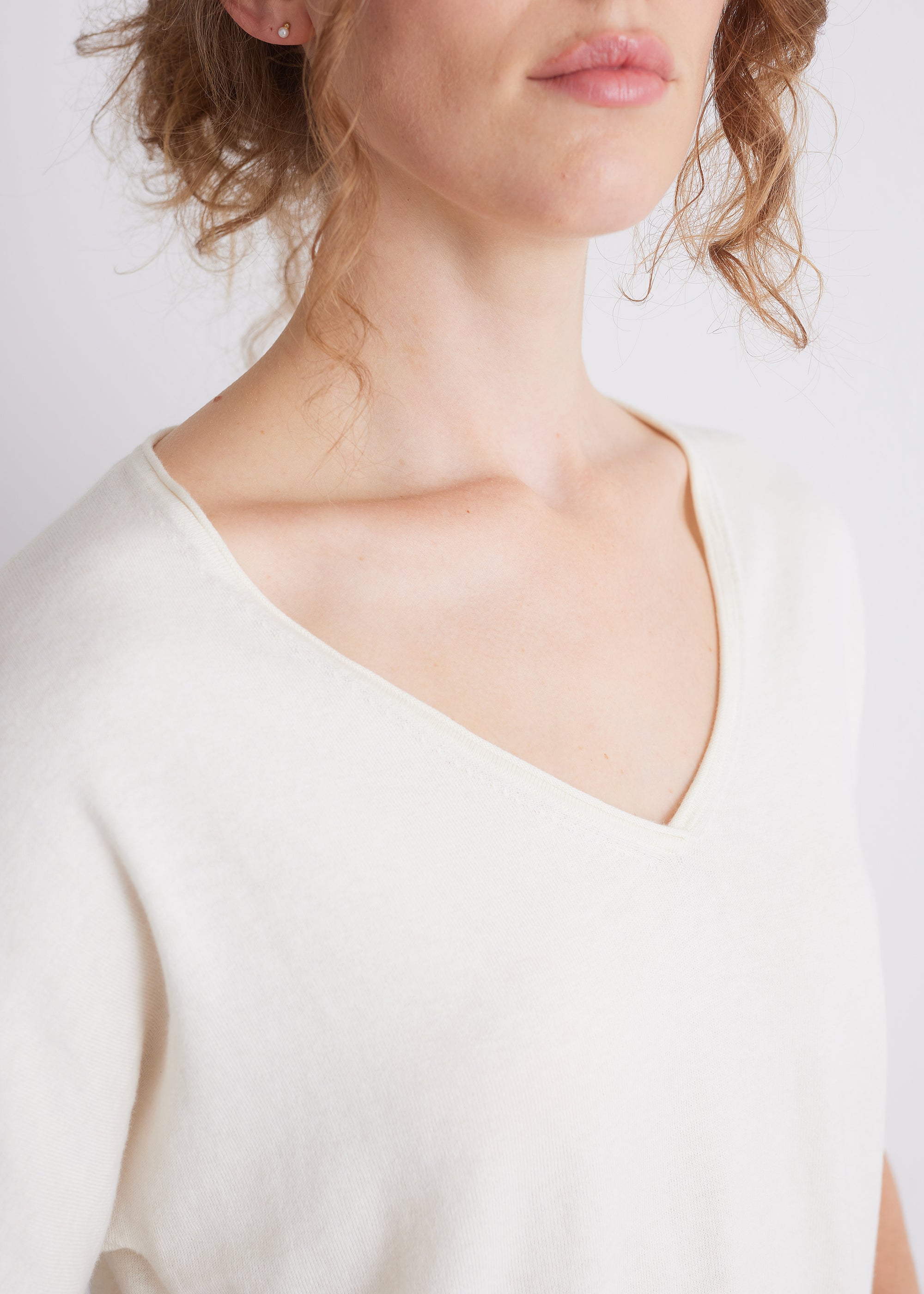 V-Ausschnitt-Pullover aus Baumwoll-Kaschmir-Mix