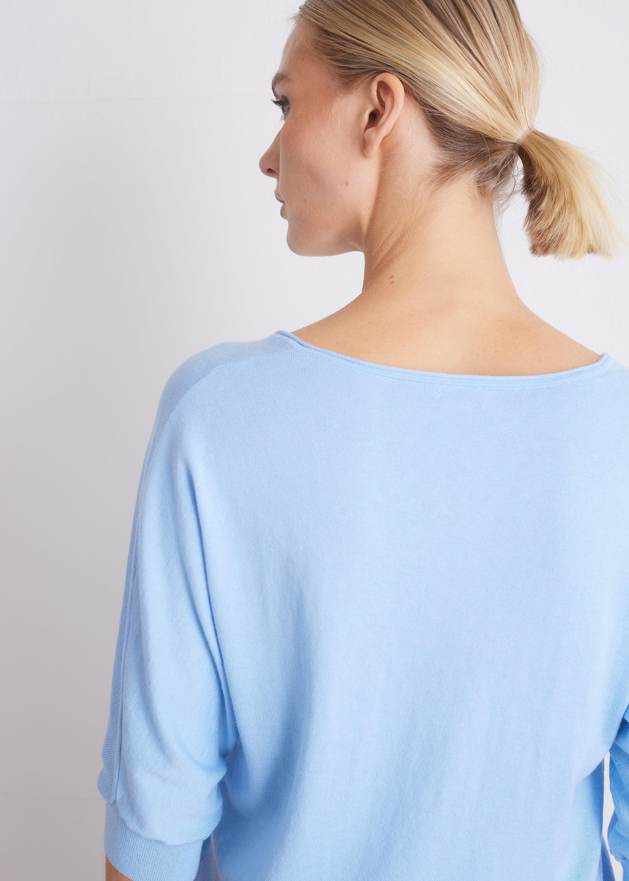 V-Ausschnitt-Pullover aus Baumwoll-Kaschmir-Mix