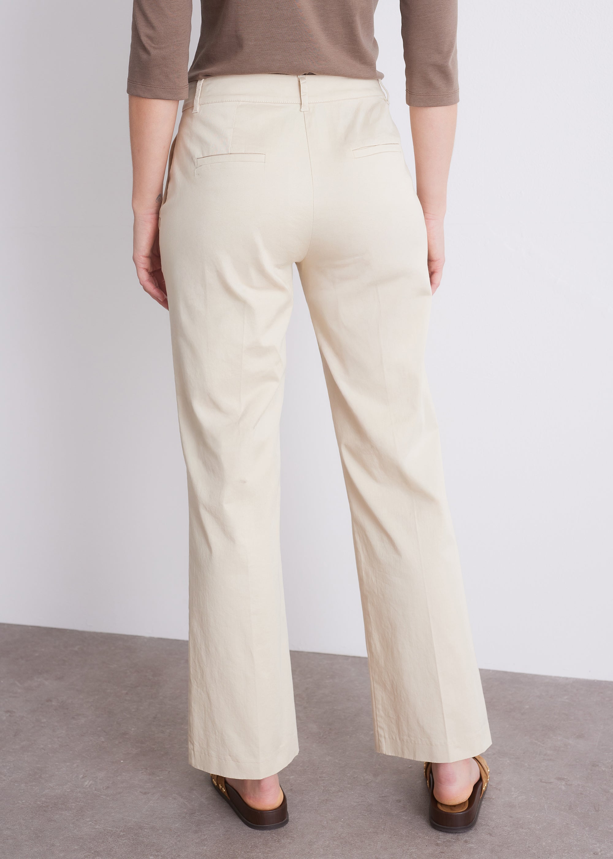 Schlichte Hose aus OCS-Baumwolle