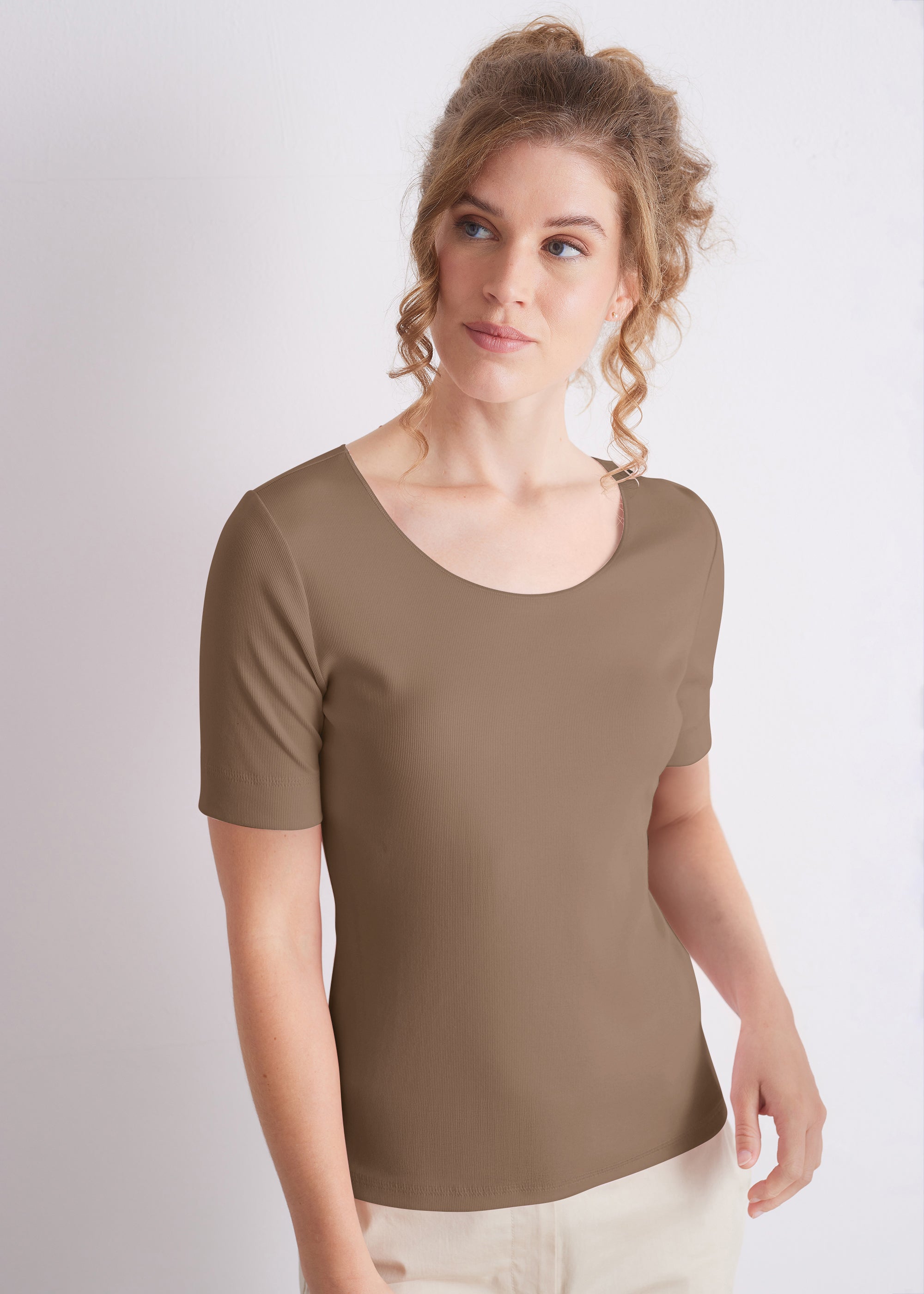 Ripp-T-Shirt aus Viskose-Baumwoll-Mix