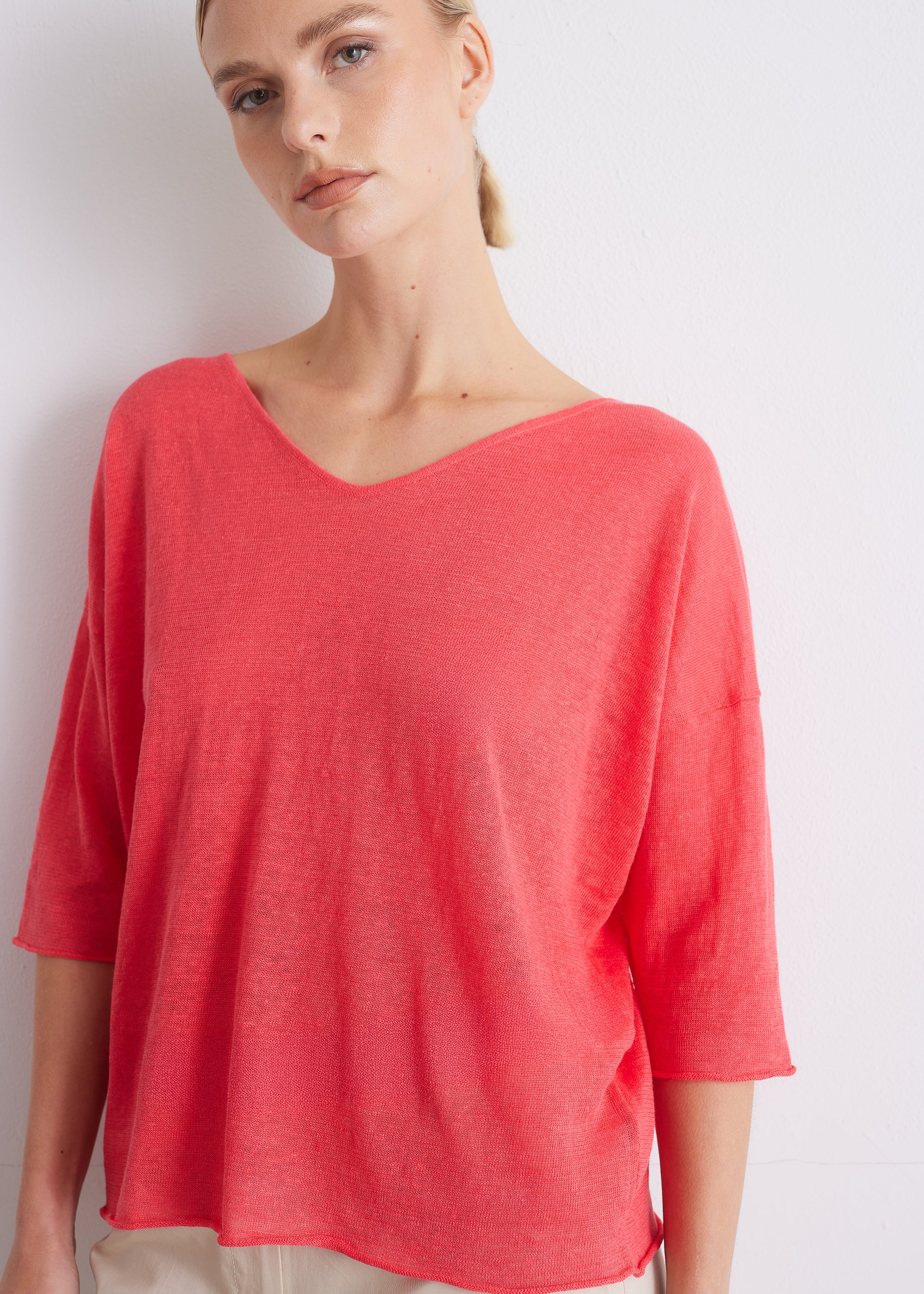 Leinenpullover mit V-Ausschnitt