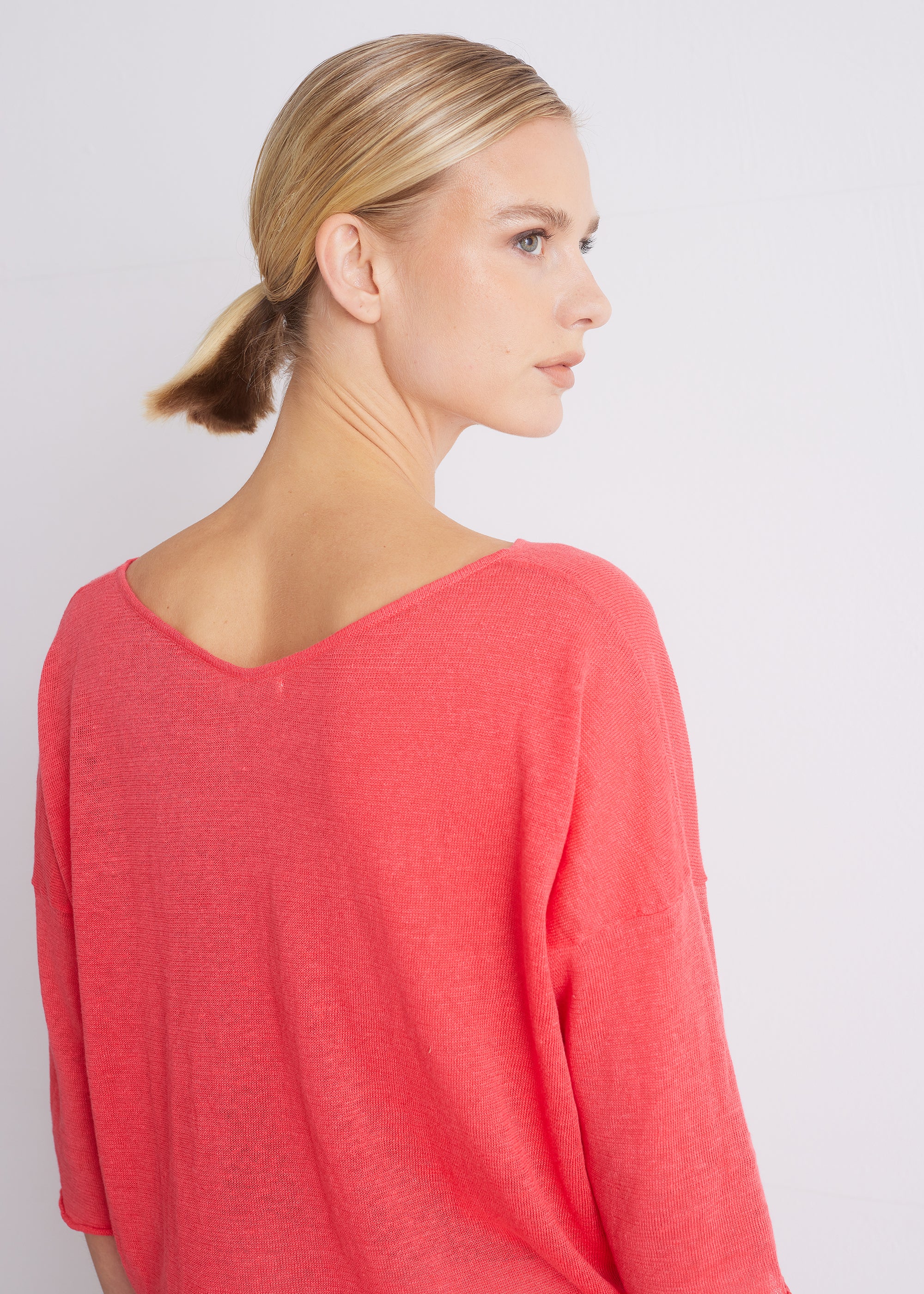 Leinenpullover mit V-Ausschnitt