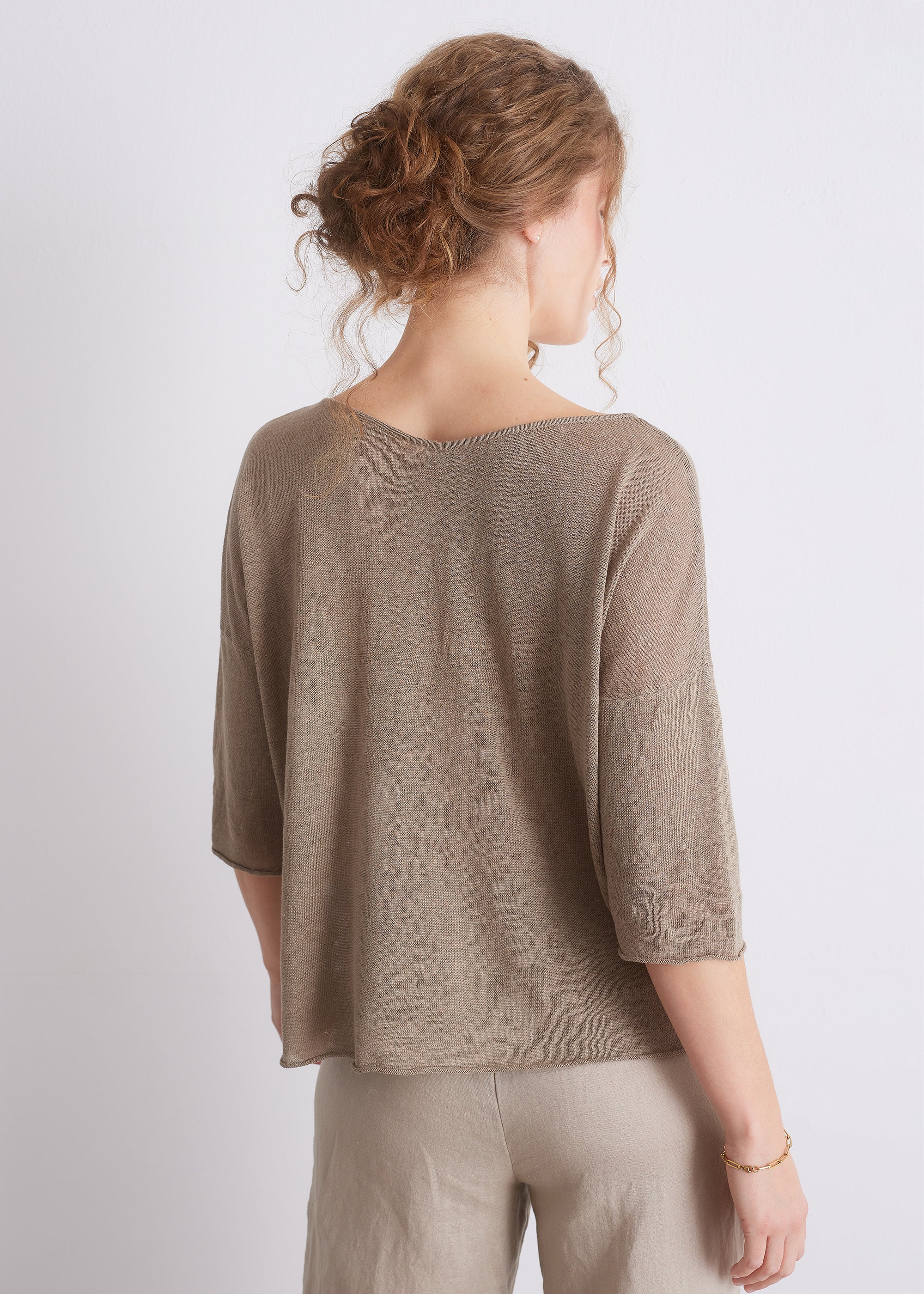 Leinenpullover mit V-Ausschnitt