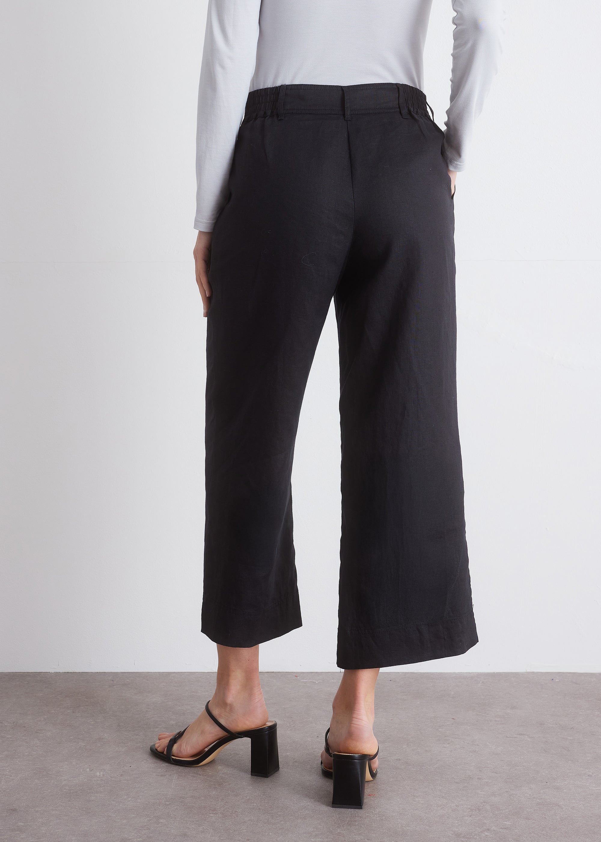 Hose aus reinem Leinen