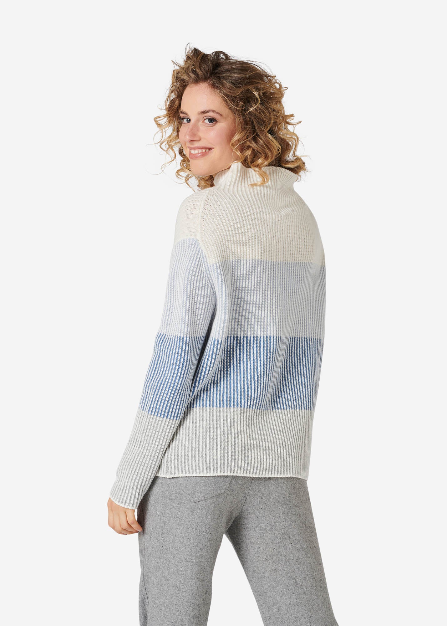 Pullover Modell "Kassandra"