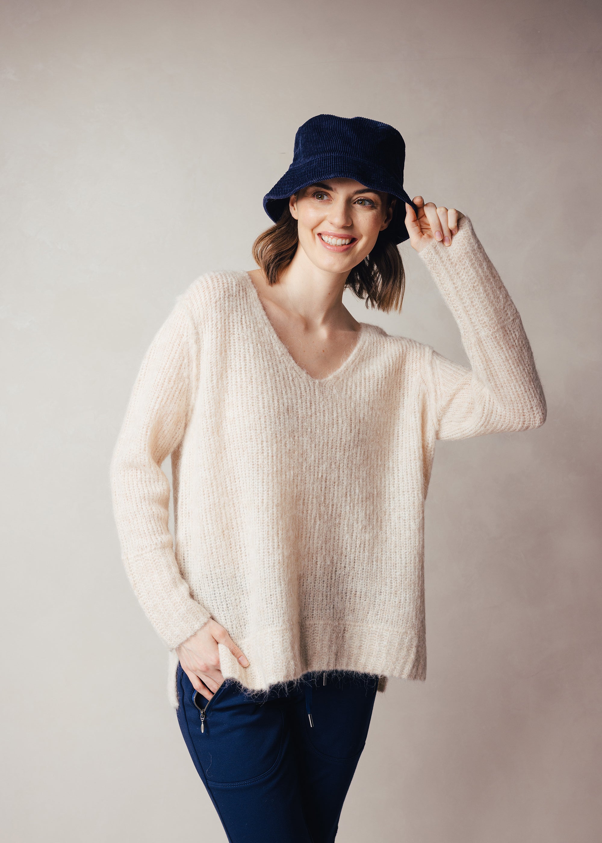 Pullover mit V-Ausschnitt aus Alpaka-Mix