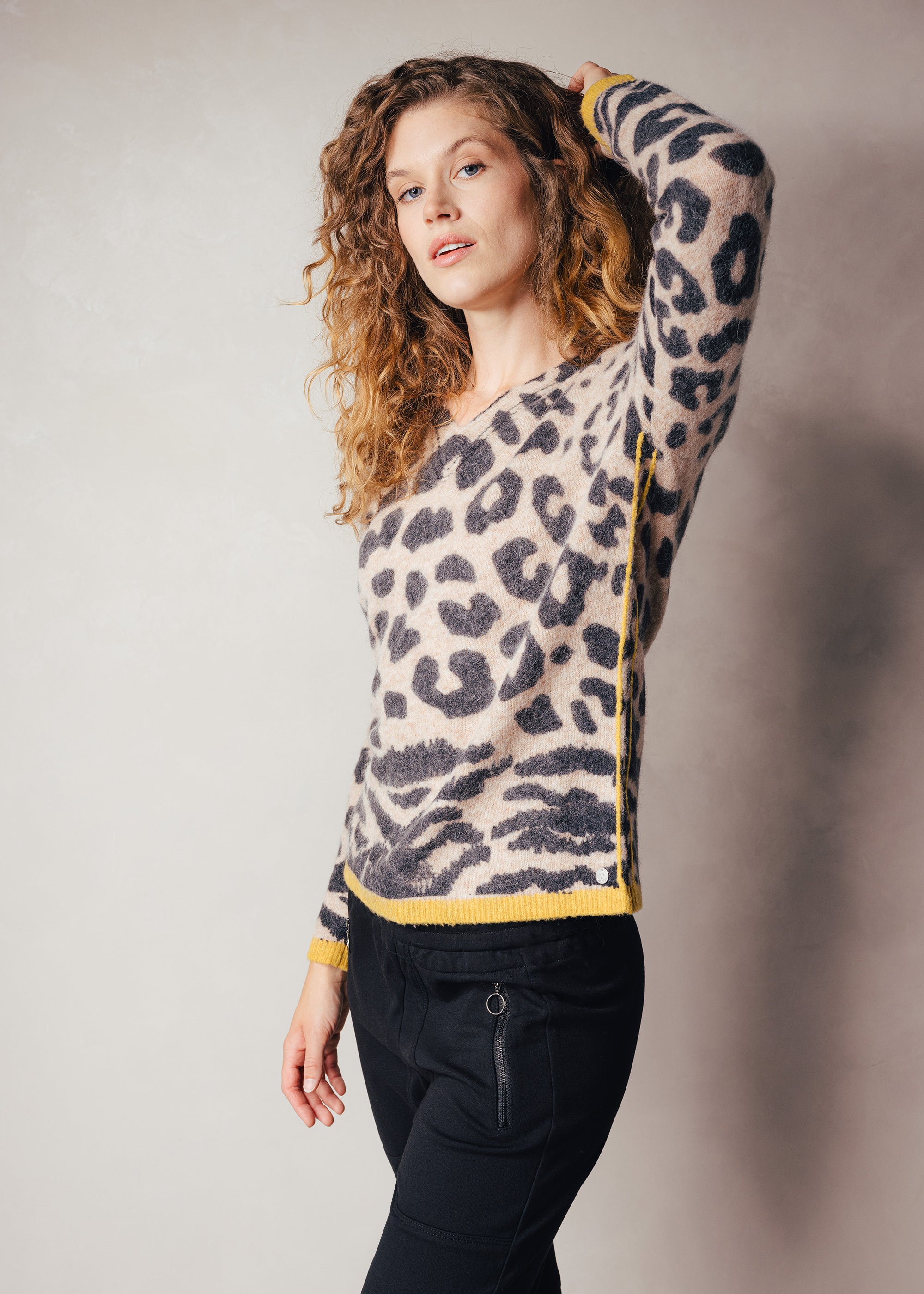 Pullover mit Animal-Print aus Alpaka-Mix