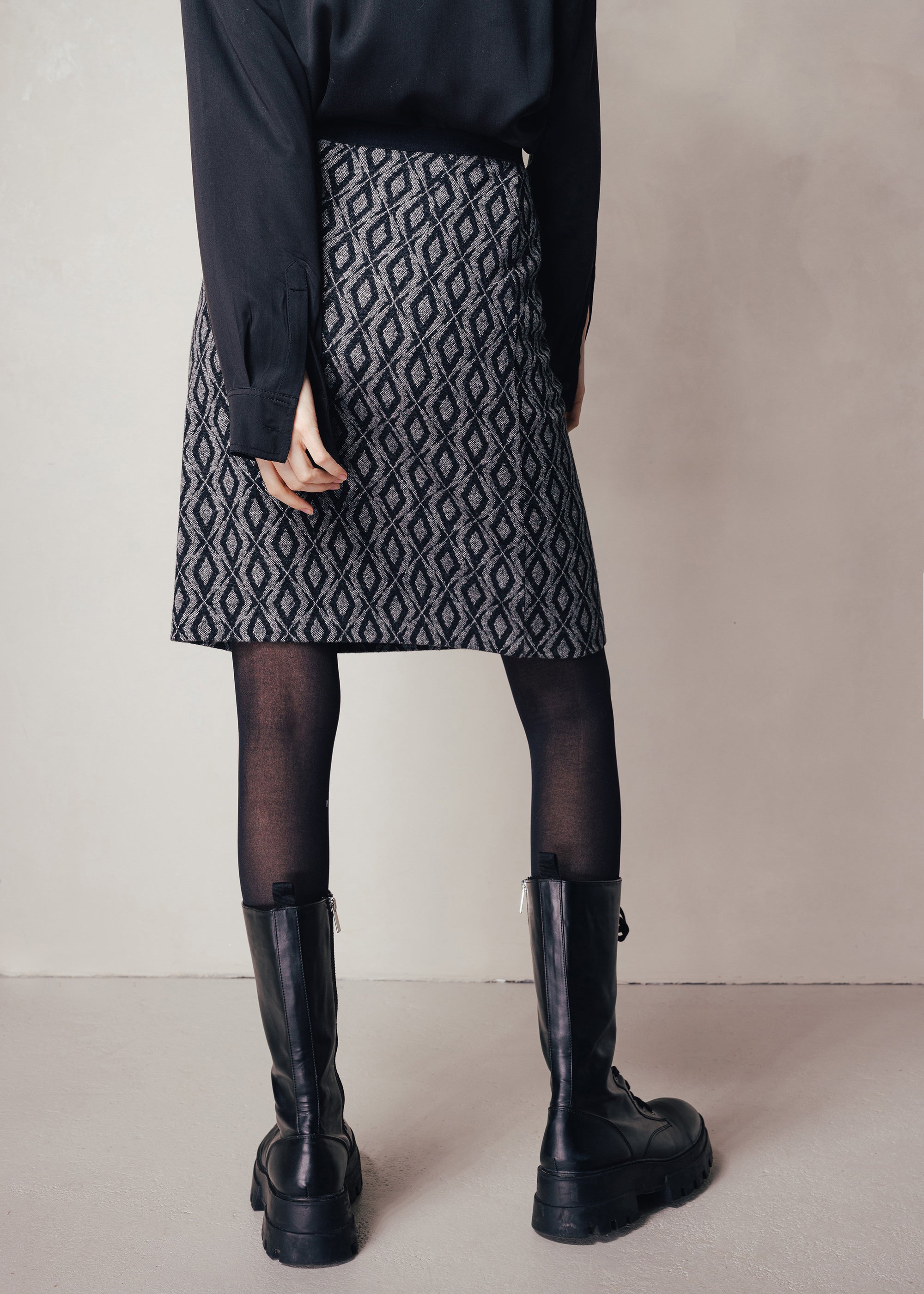 Minirock aus Jersey-Jacquard mit geometrischem Muster