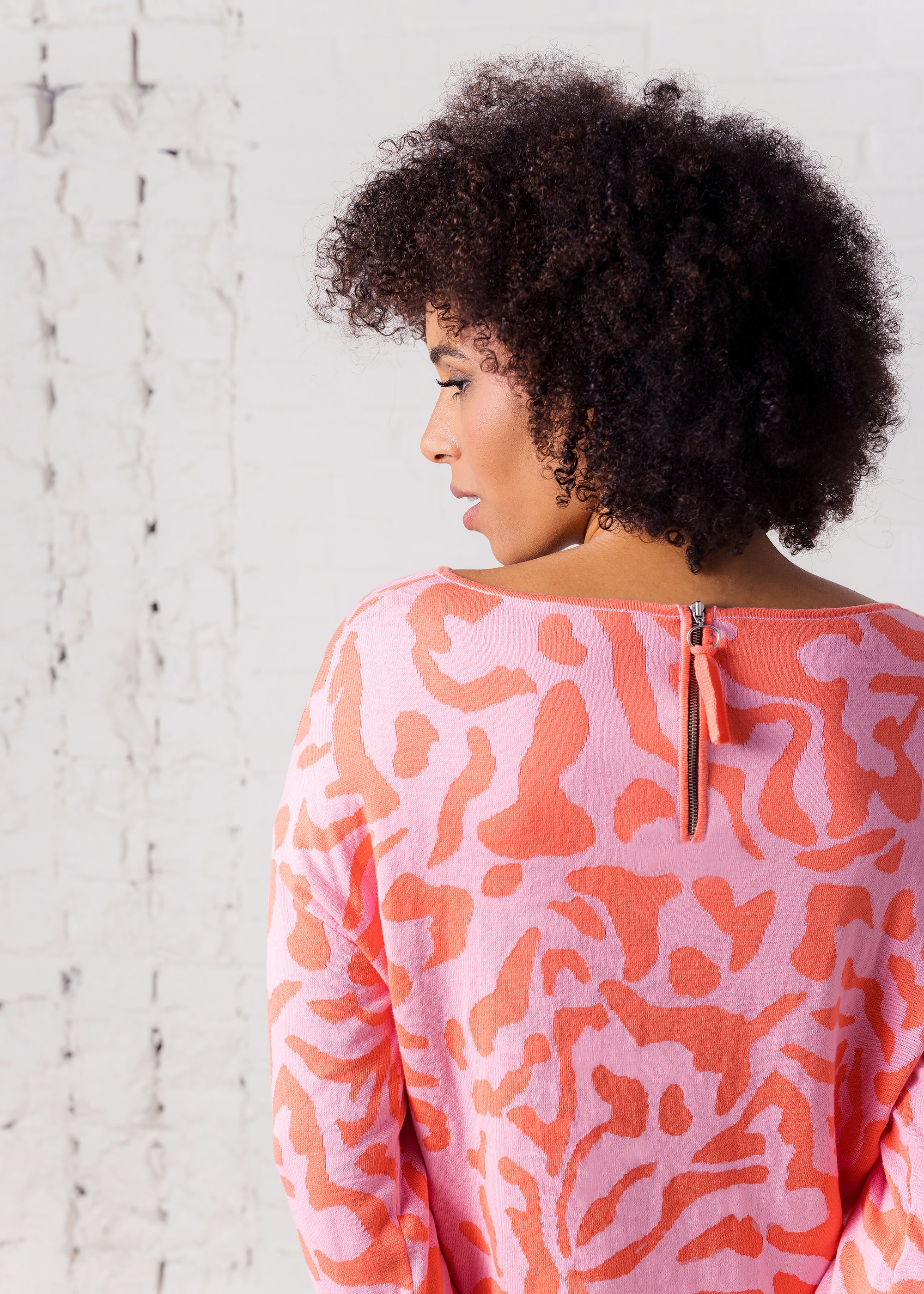 Jacquard Pullover mit Animalprint aus organic cotton