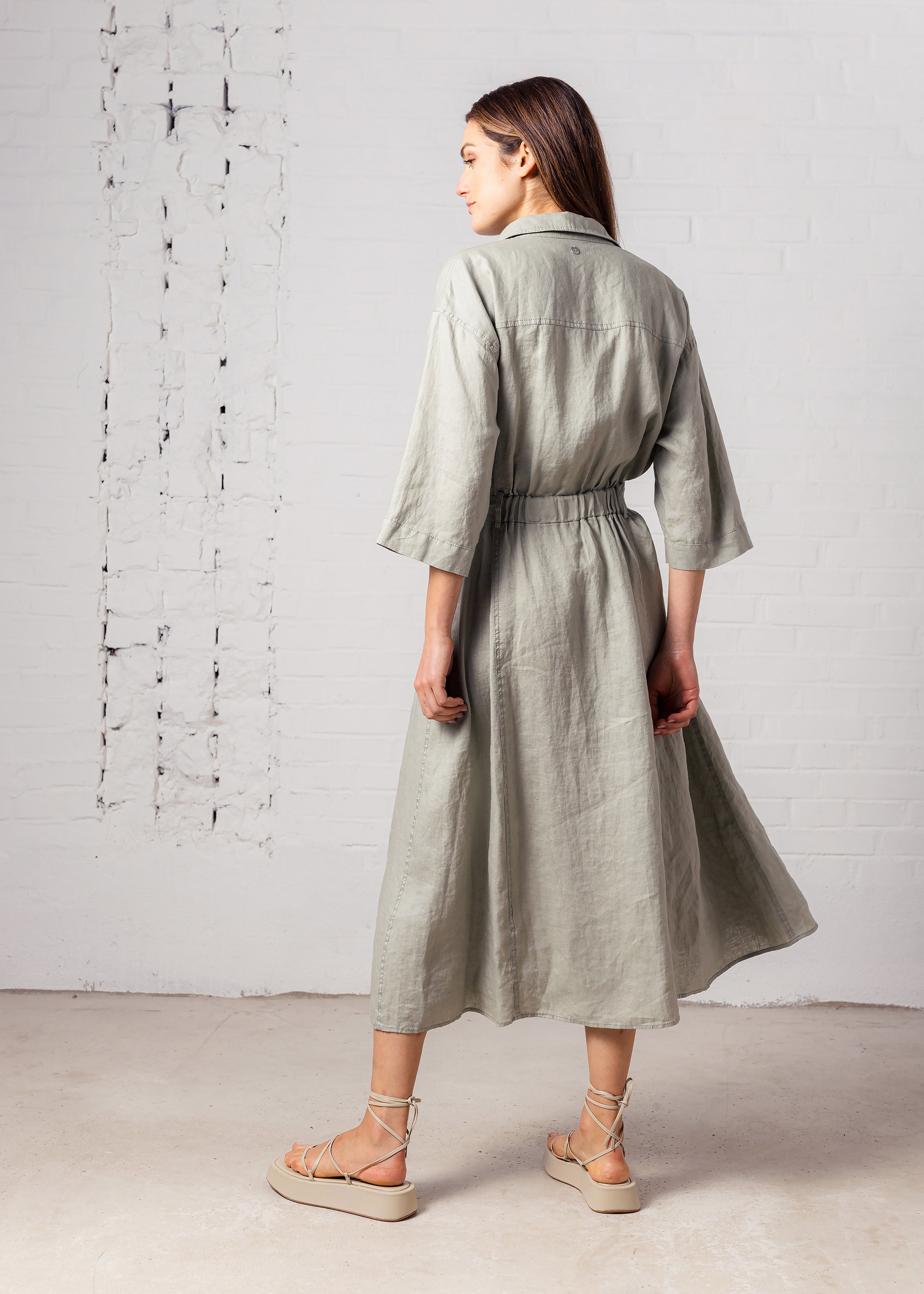 Safarikleid aus Leinen