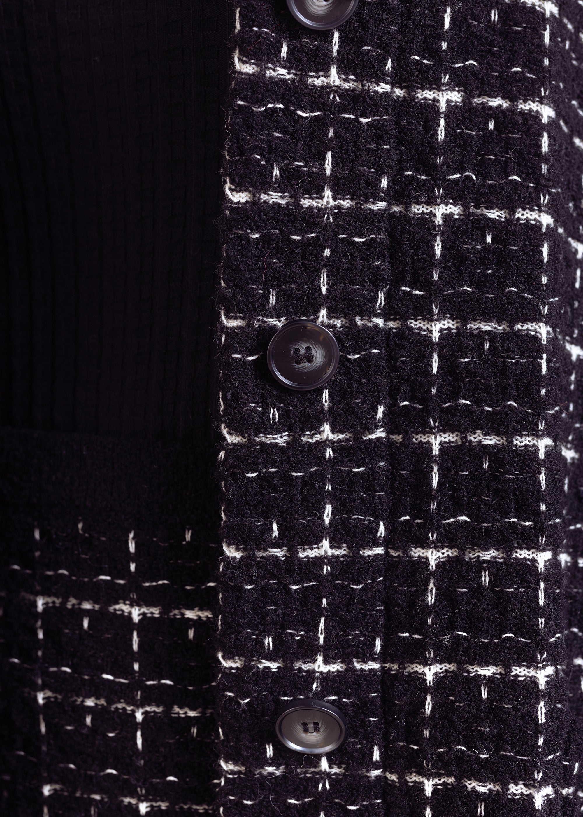 Strickjacke in Bouclé-Optik aus Woll-Baumwoll-Kaschmir-Mix