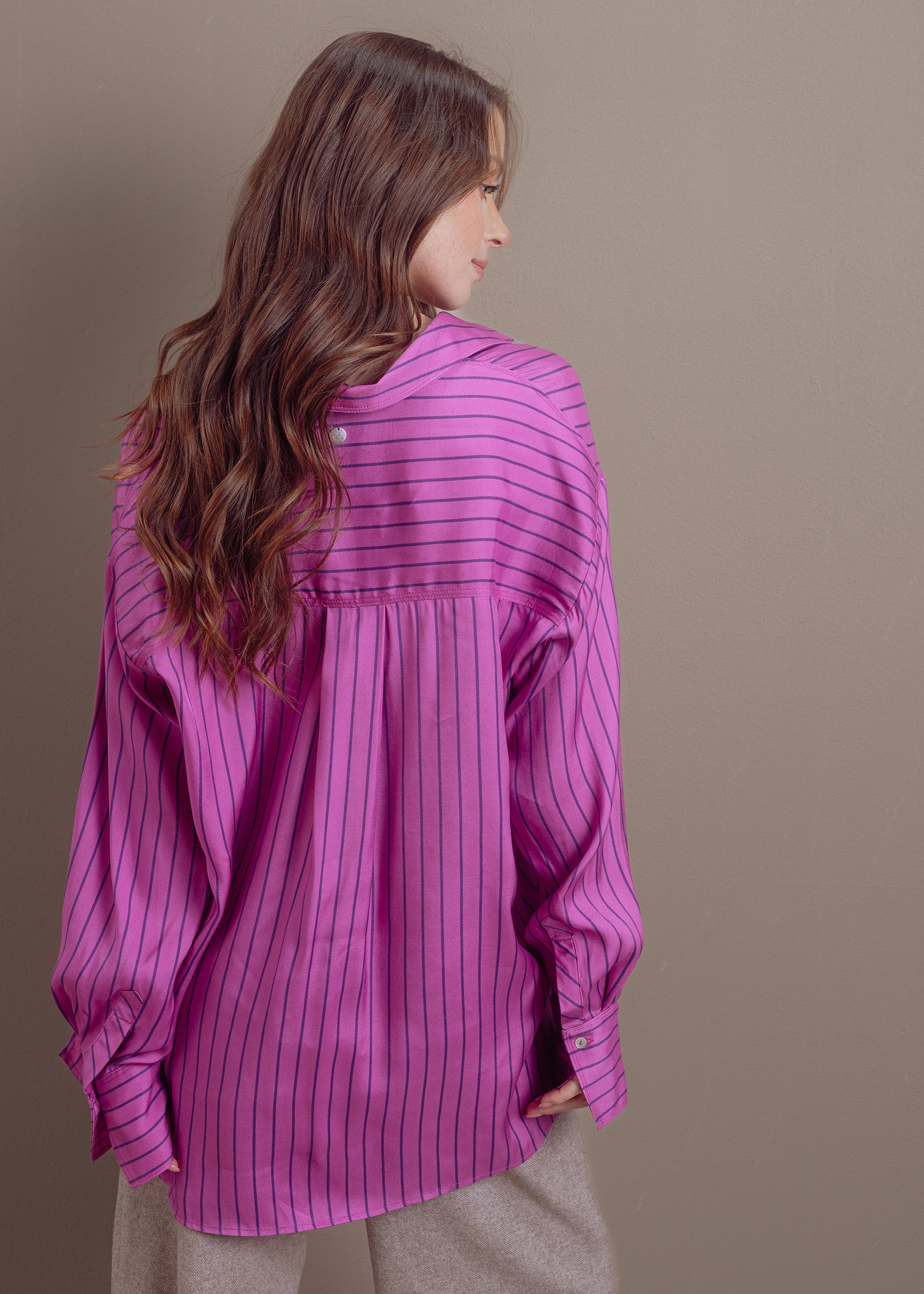 Gestreifte Oversize-Bluse aus Viskose