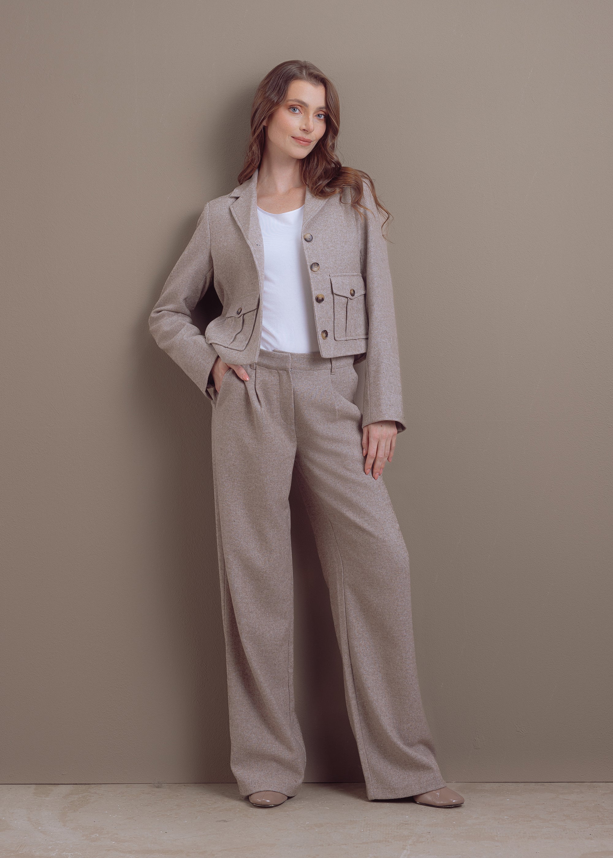 Kurzer Blazer aus Woll-Mix