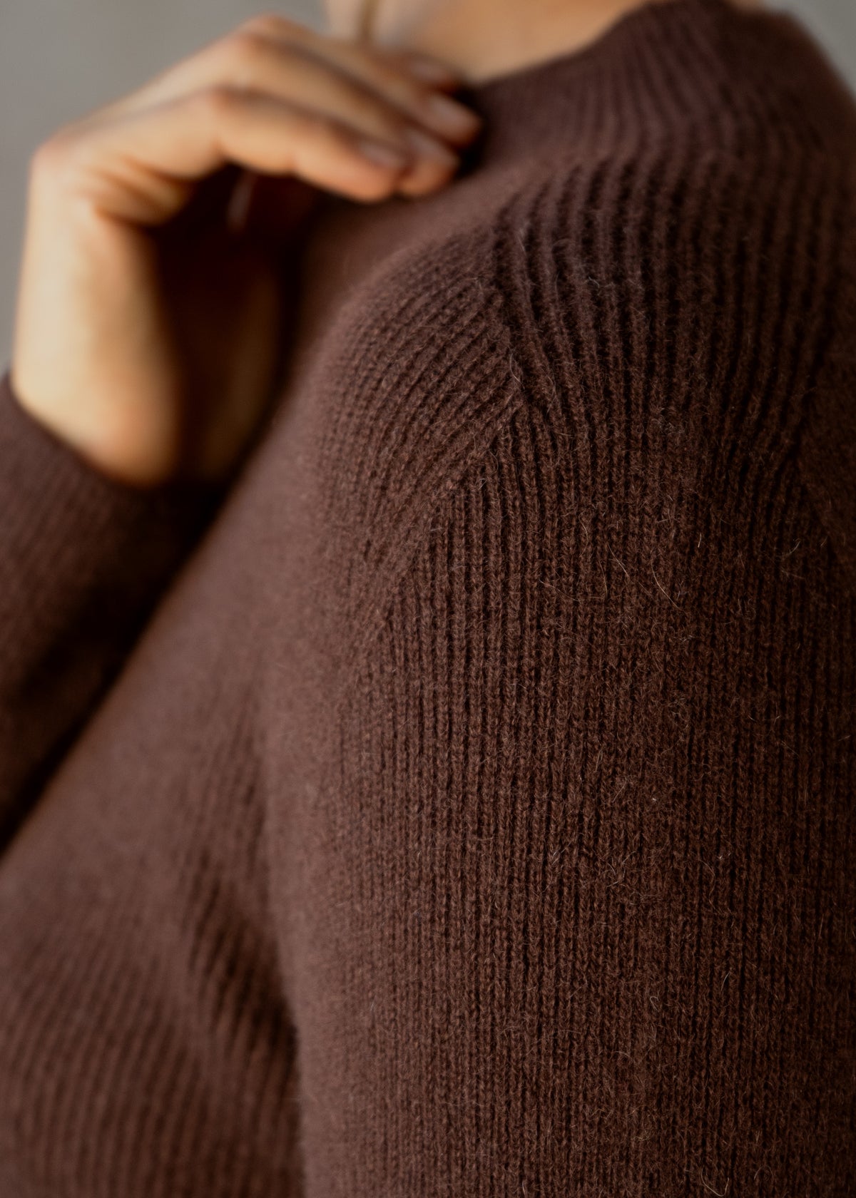 Kaschmirpullover mit Stehkragen