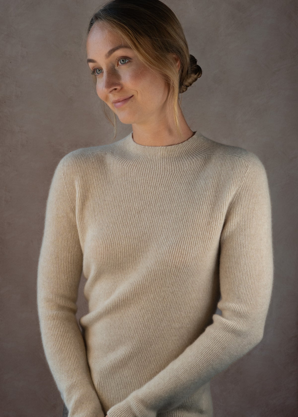 Kaschmirpullover mit Stehkragen