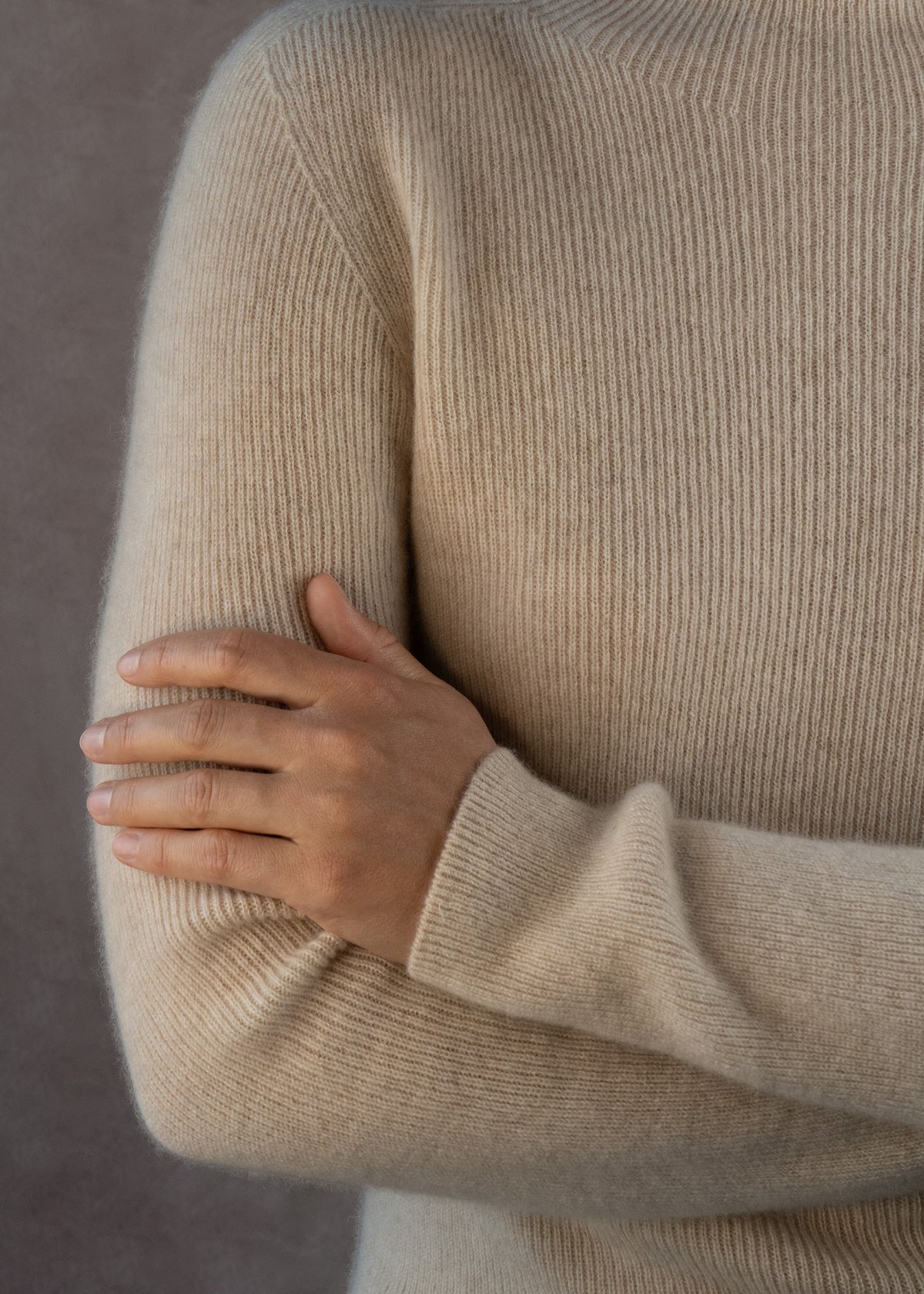 Kaschmirpullover mit Stehkragen