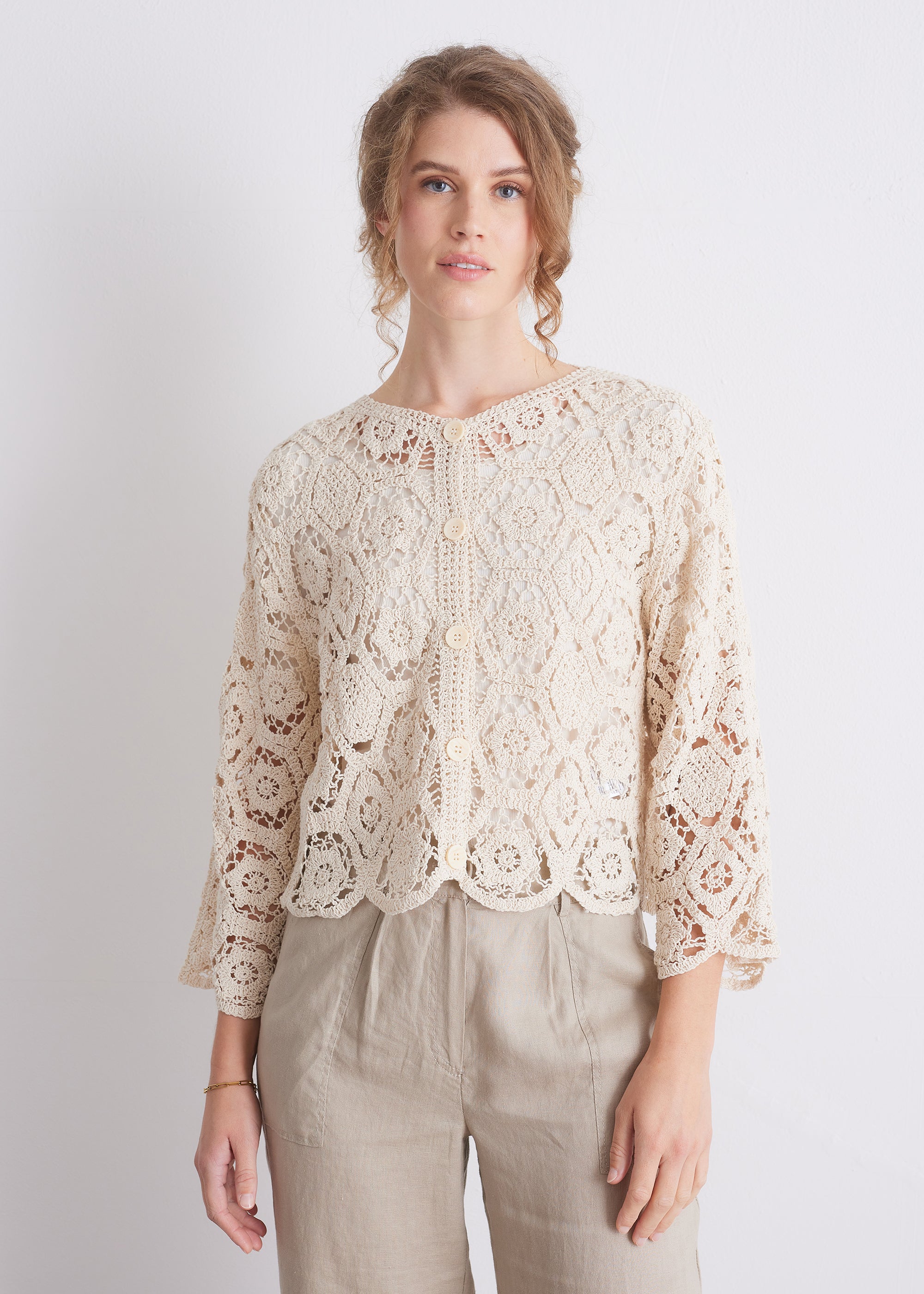 Gehäkelter Cardigan aus Baumwolle