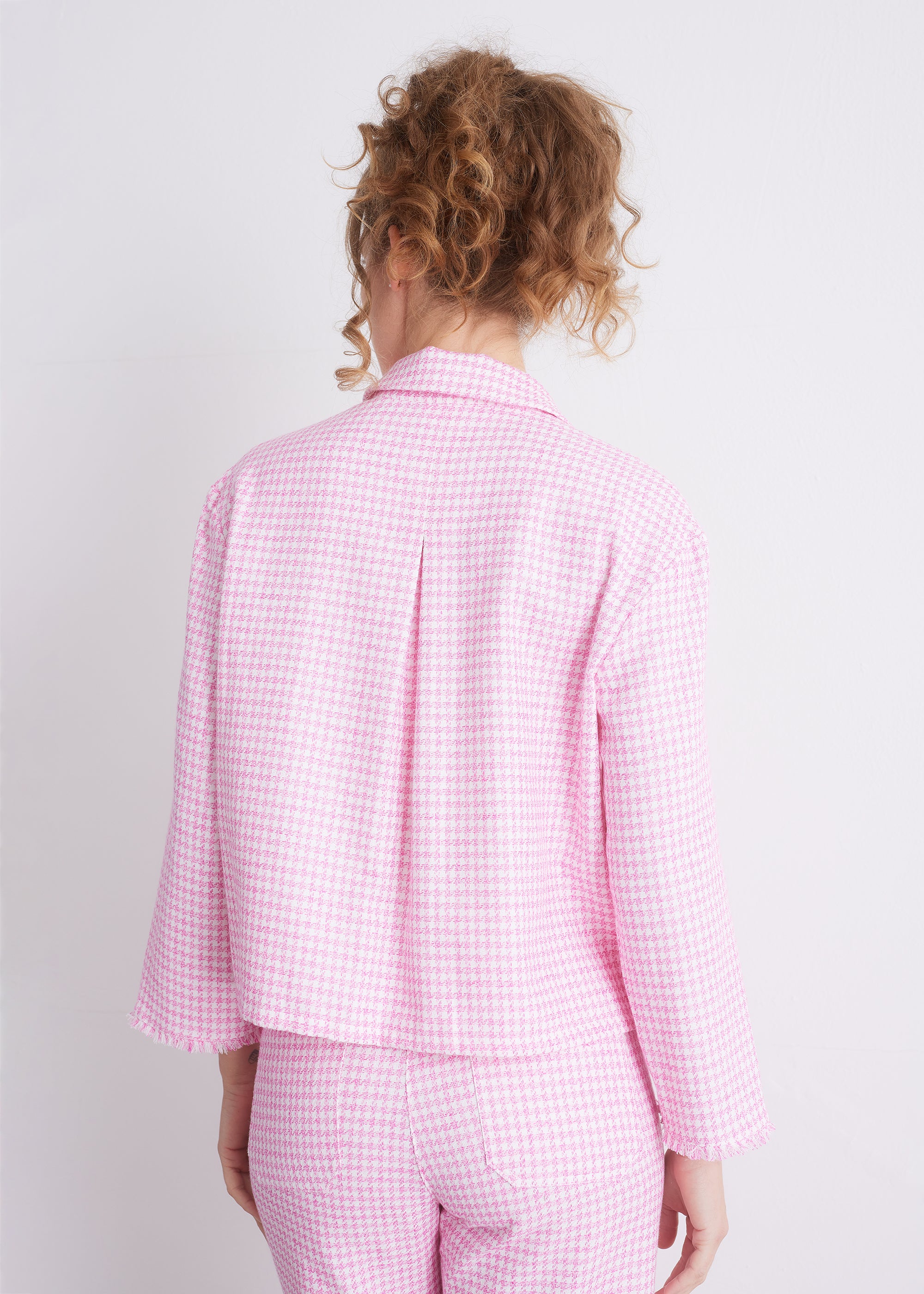 Kurzjacke aus Baumwoll-Hanf-Mischung mit Knopfleiste