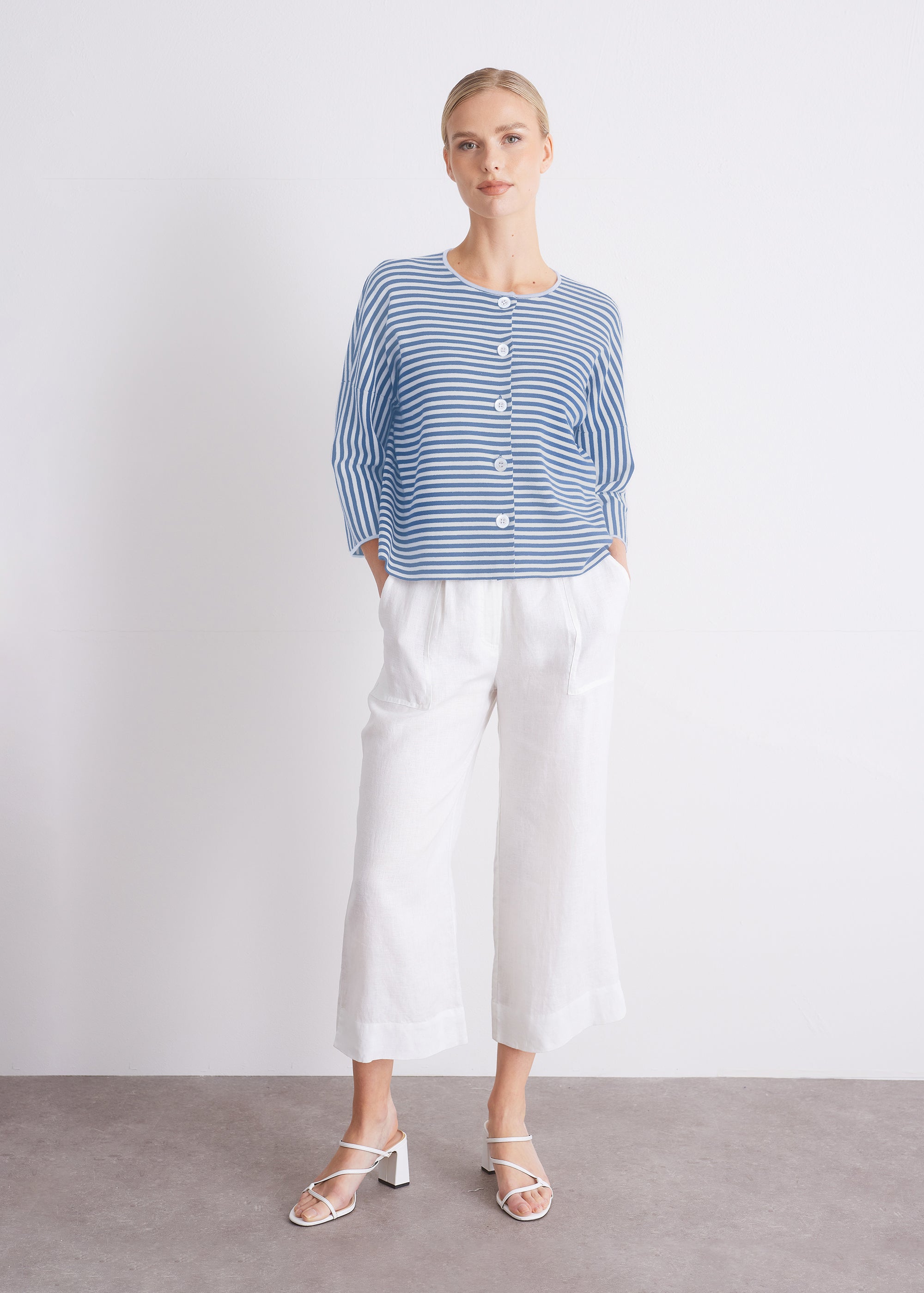 Gestreifter Strickcardigan aus GOTS-Baumwolle