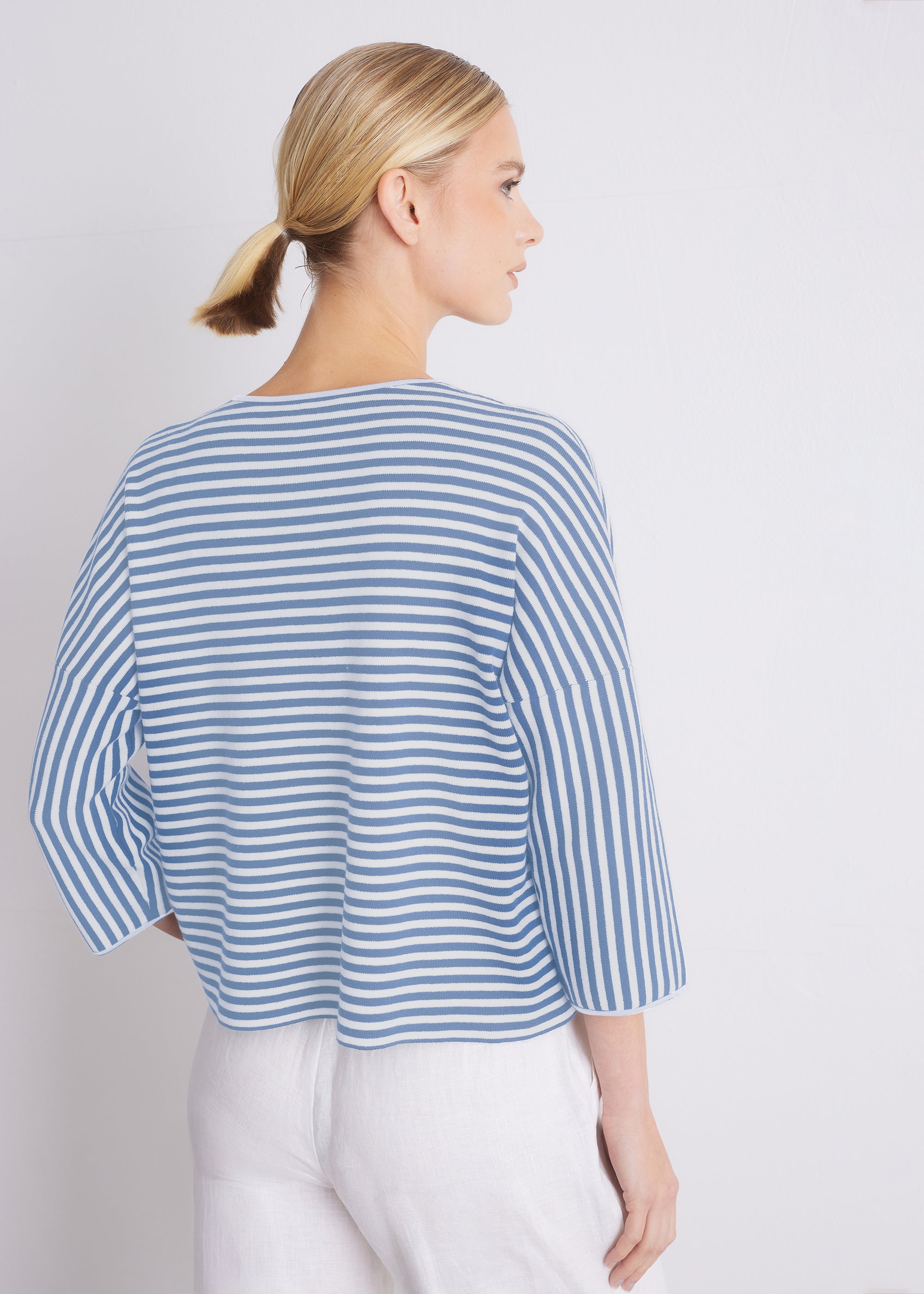 Gestreifter Strickcardigan aus GOTS-Baumwolle