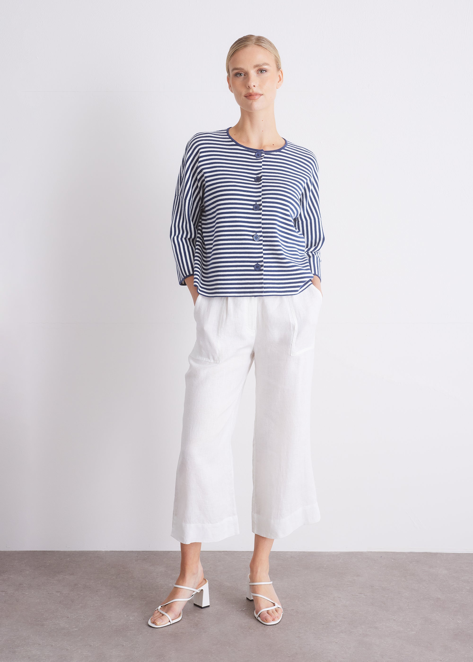 Gestreifter Strickcardigan aus GOTS-Baumwolle