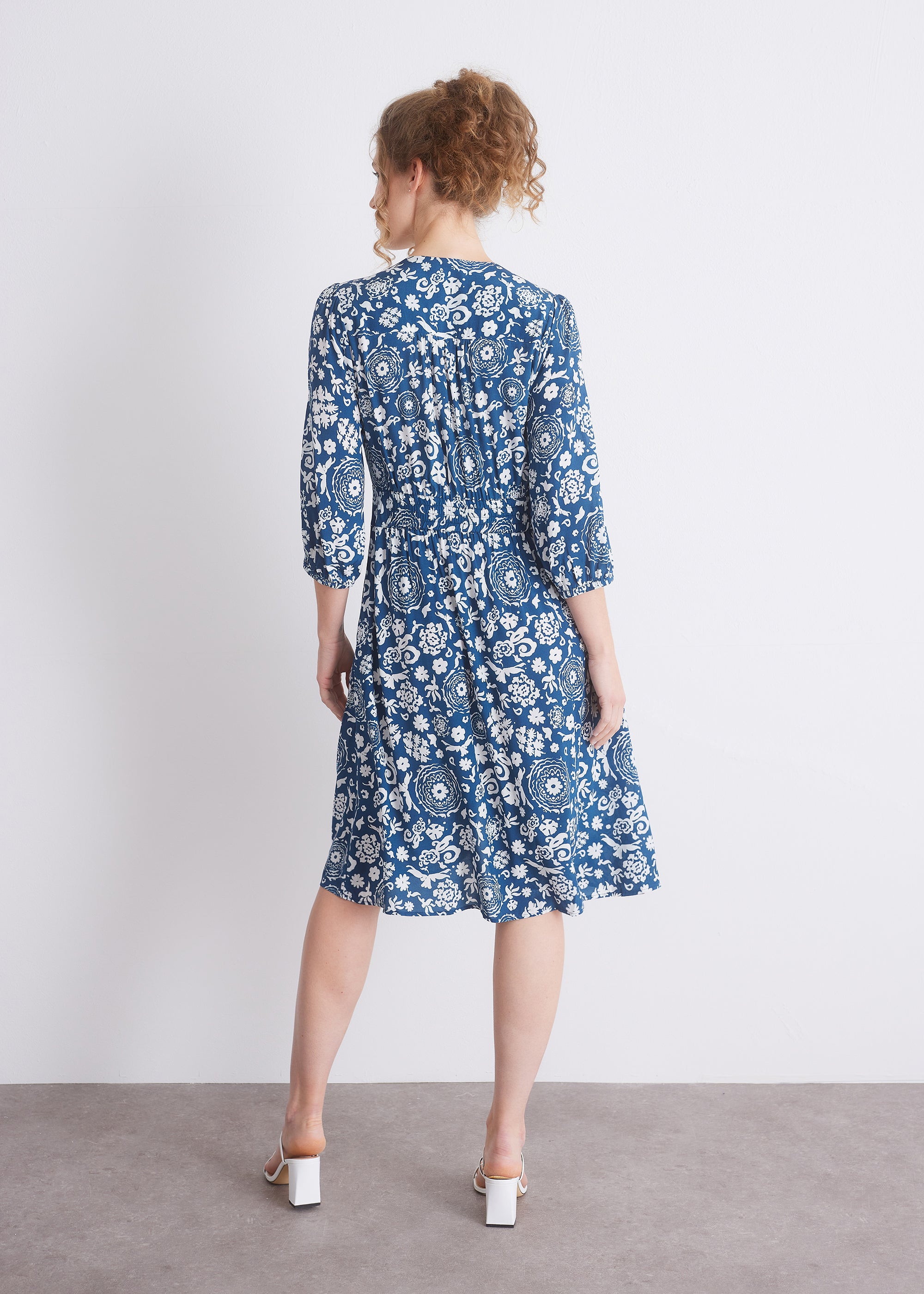 Kleid mit floralem Print
