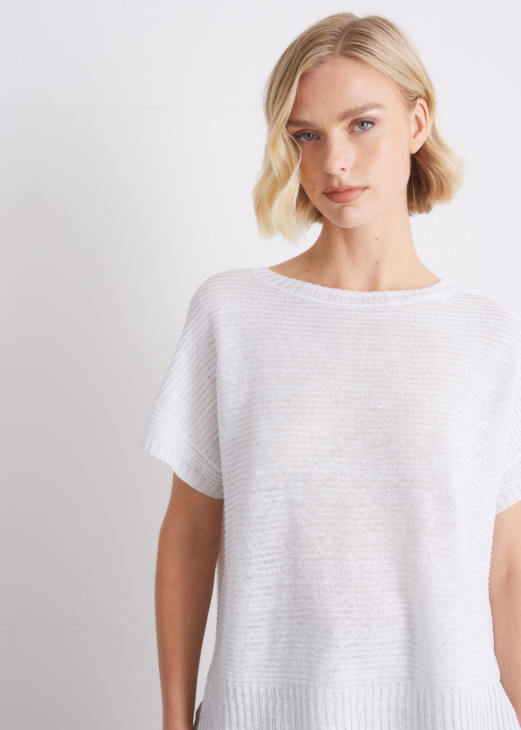 Leinenstrickshirt mit Seitenschlitzen